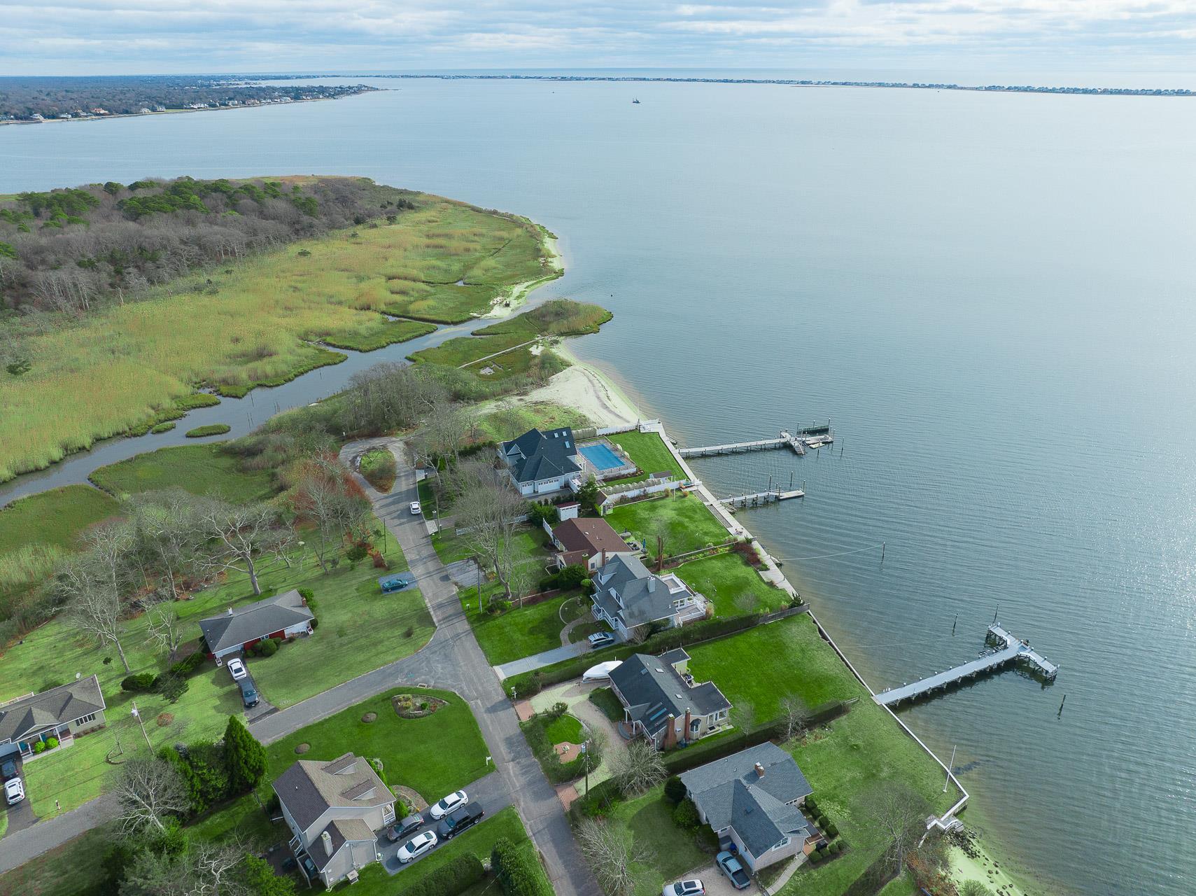 Single Family Bay  Suffolk County, NY 11940, MLS-802780-4