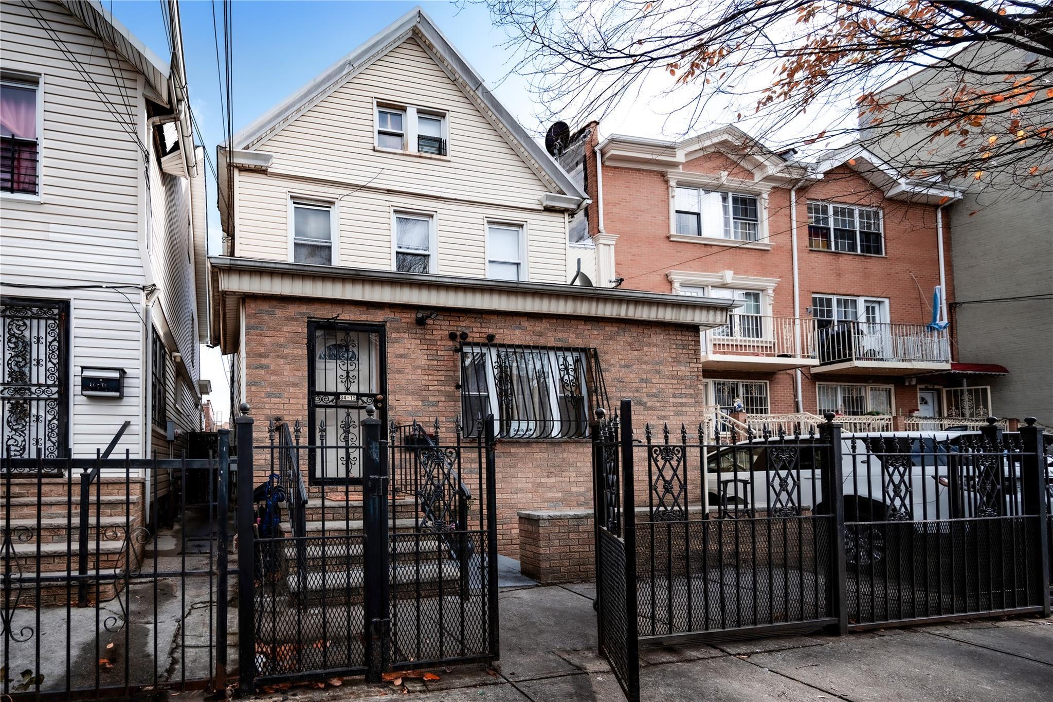 Single Family 102 St  Queens, NY 11368, MLS-802862-2