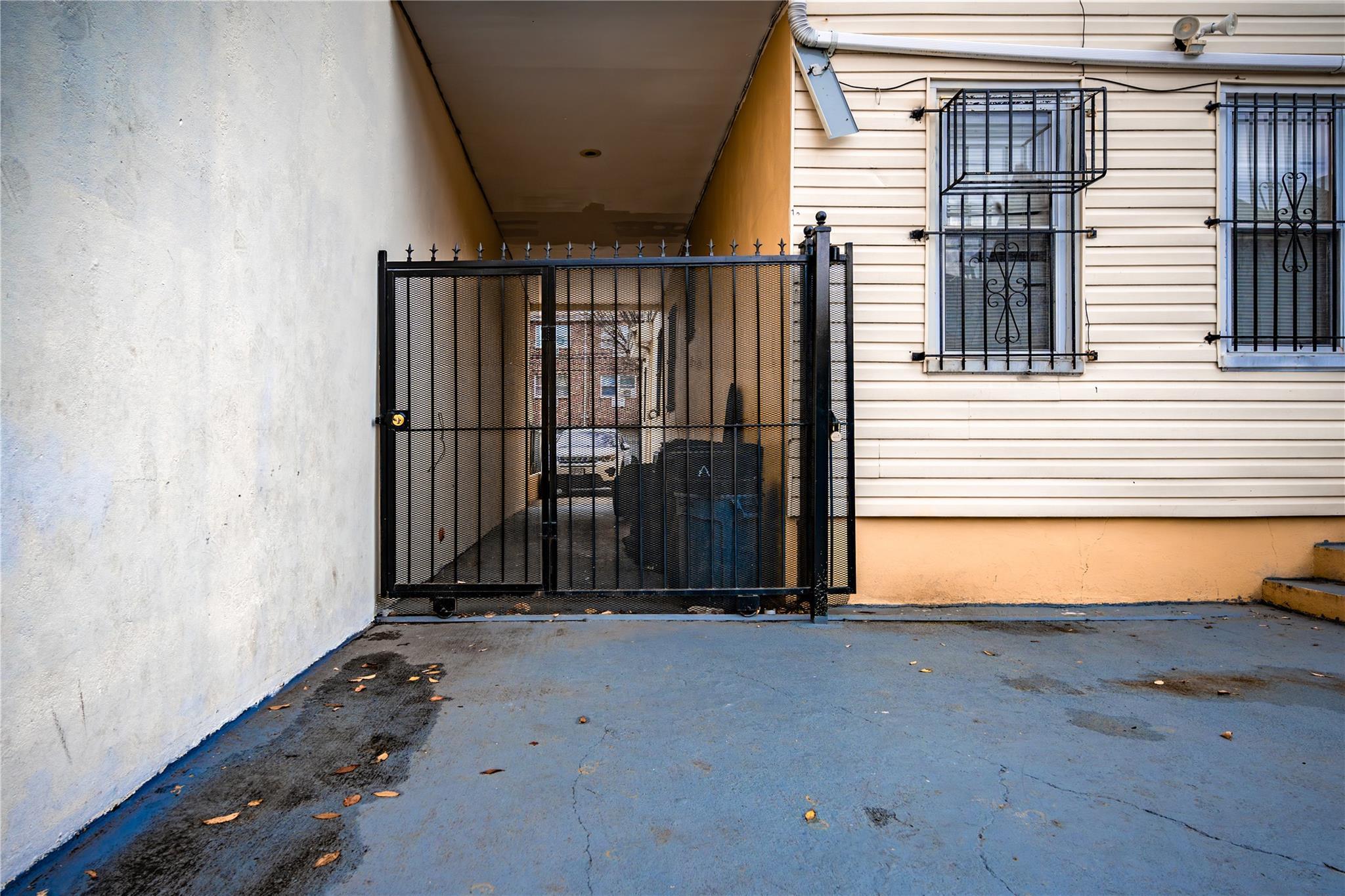 Single Family 102 St  Queens, NY 11368, MLS-802862-4