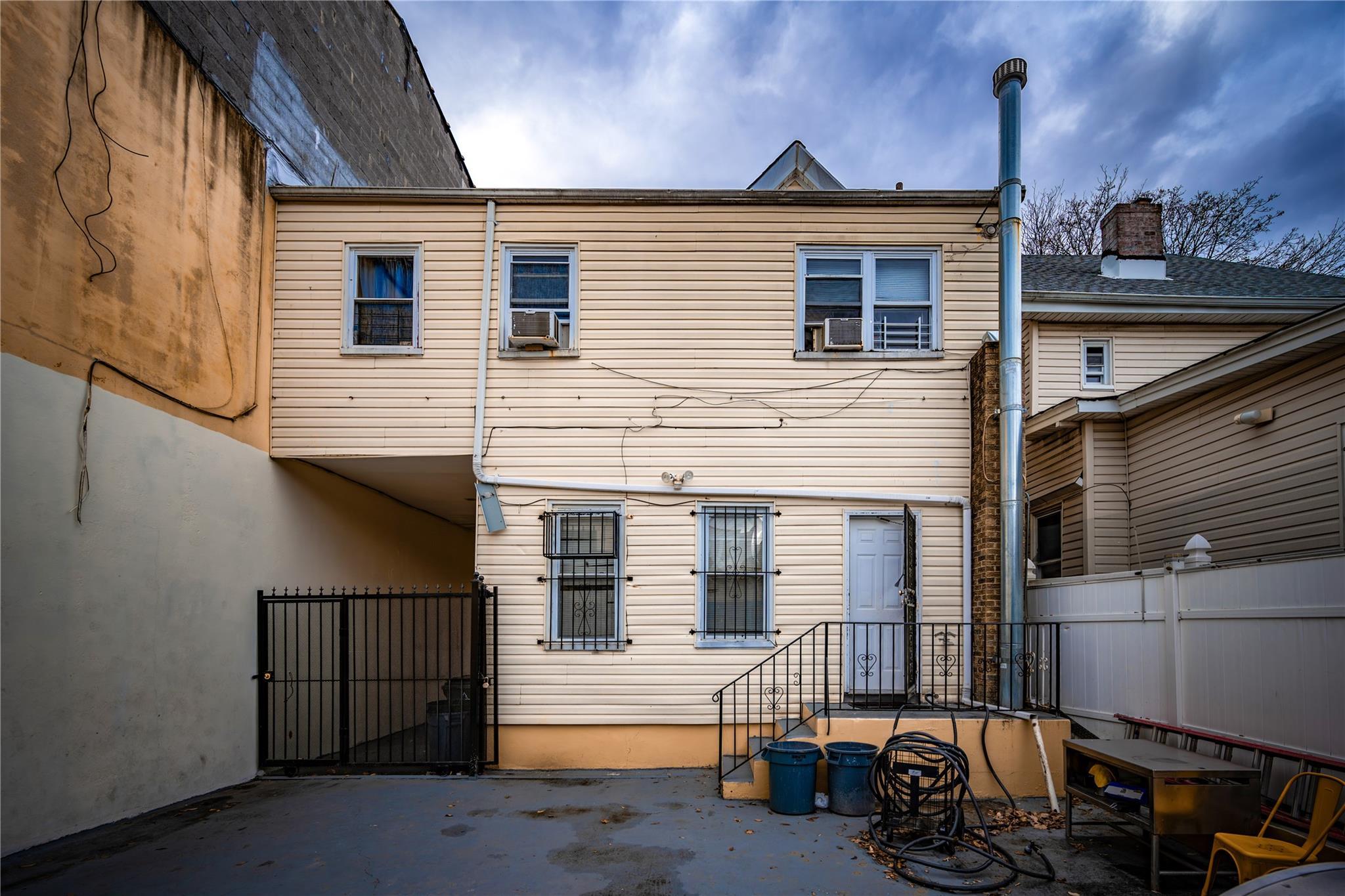 Single Family 102 St  Queens, NY 11368, MLS-802862-5