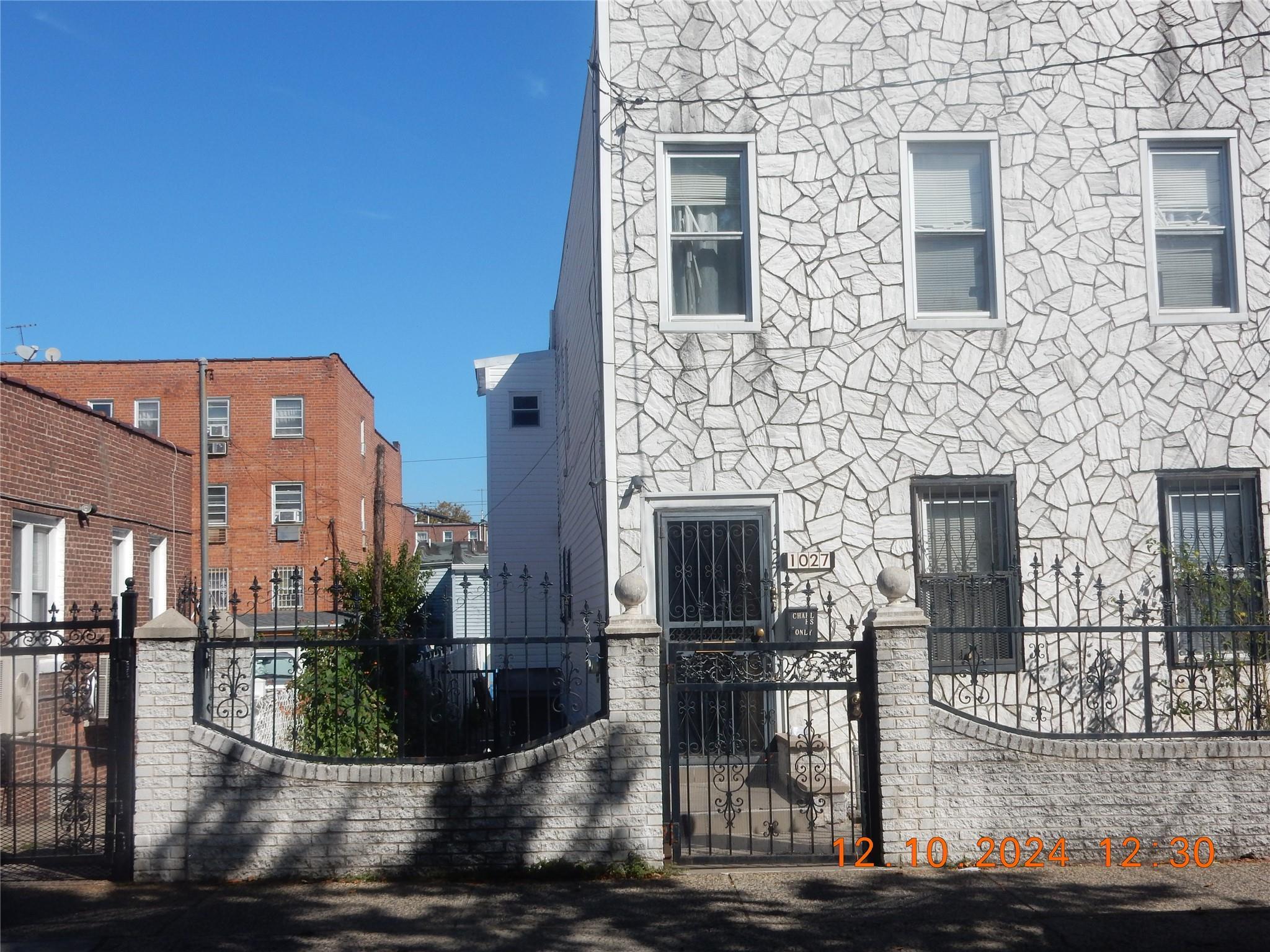 Single Family 83rd Street  Brooklyn, NY 11236, MLS-802931-25