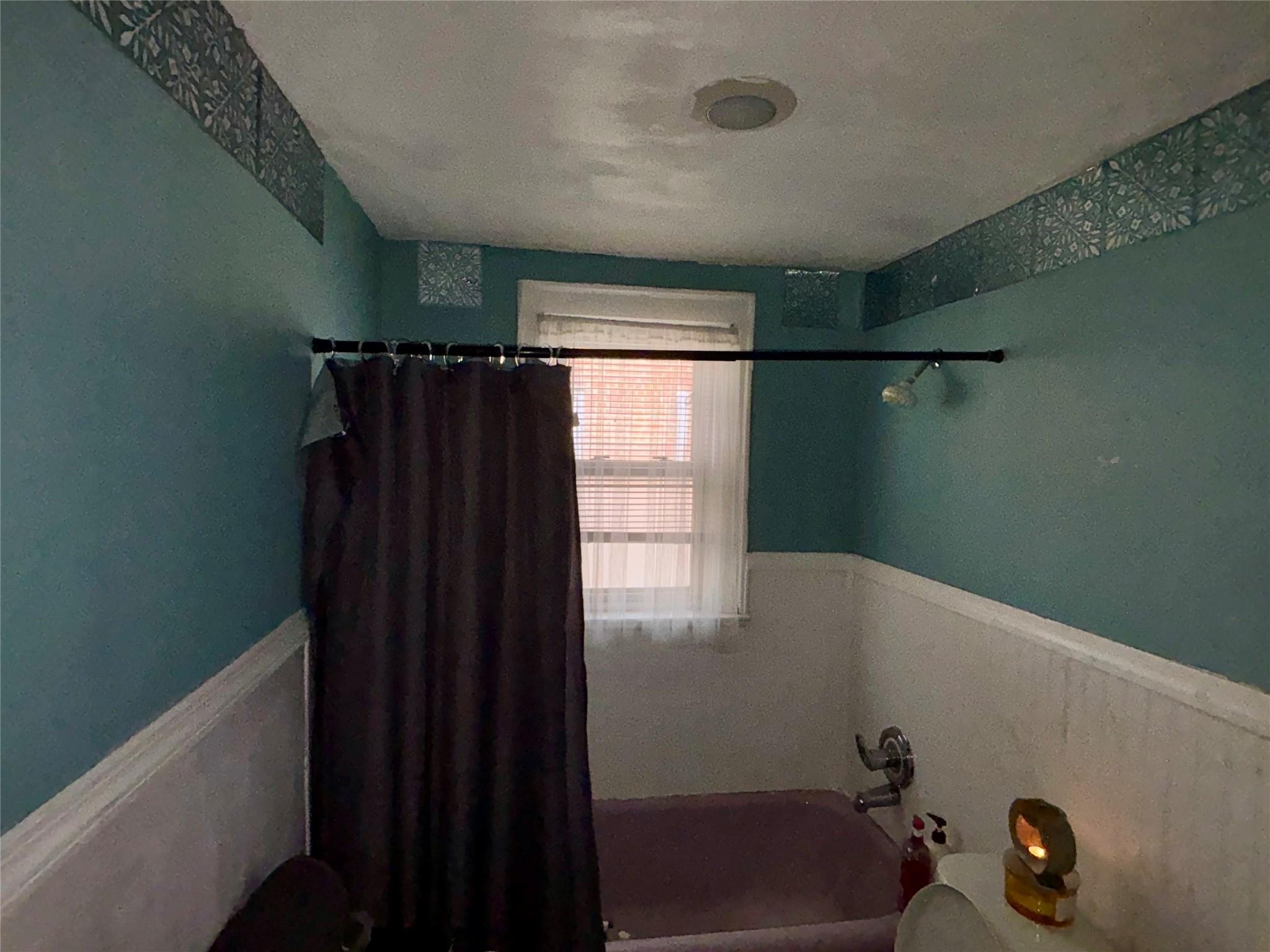 Single Family 229th Street  Queens, NY 11413, MLS-803063-10