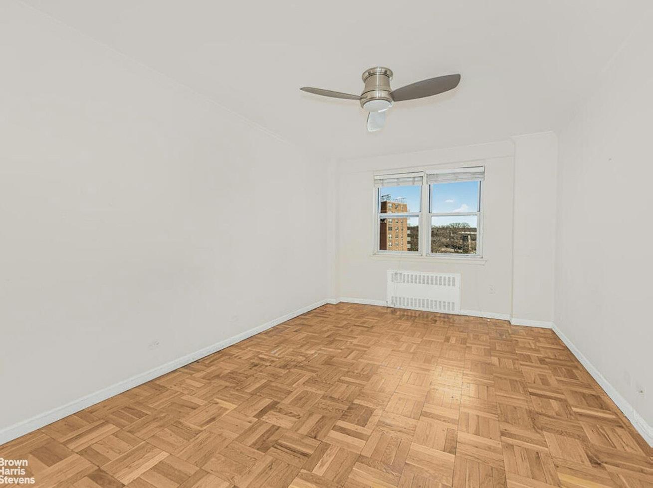 Coop Henry Hudson  Bronx, NY 10463, MLS-803105-11