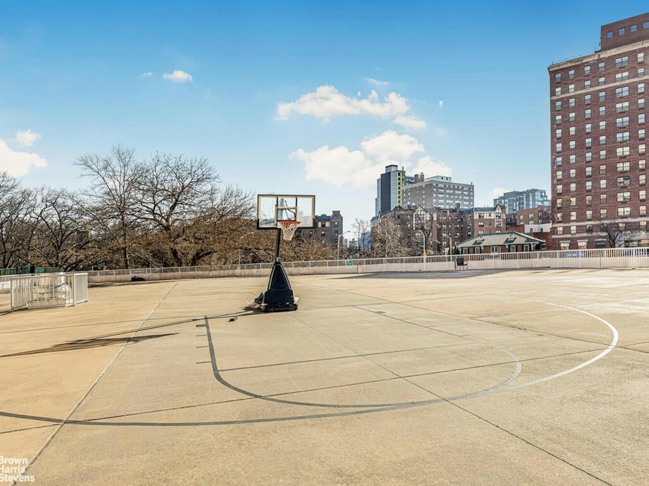 Coop Henry Hudson  Bronx, NY 10463, MLS-803105-13
