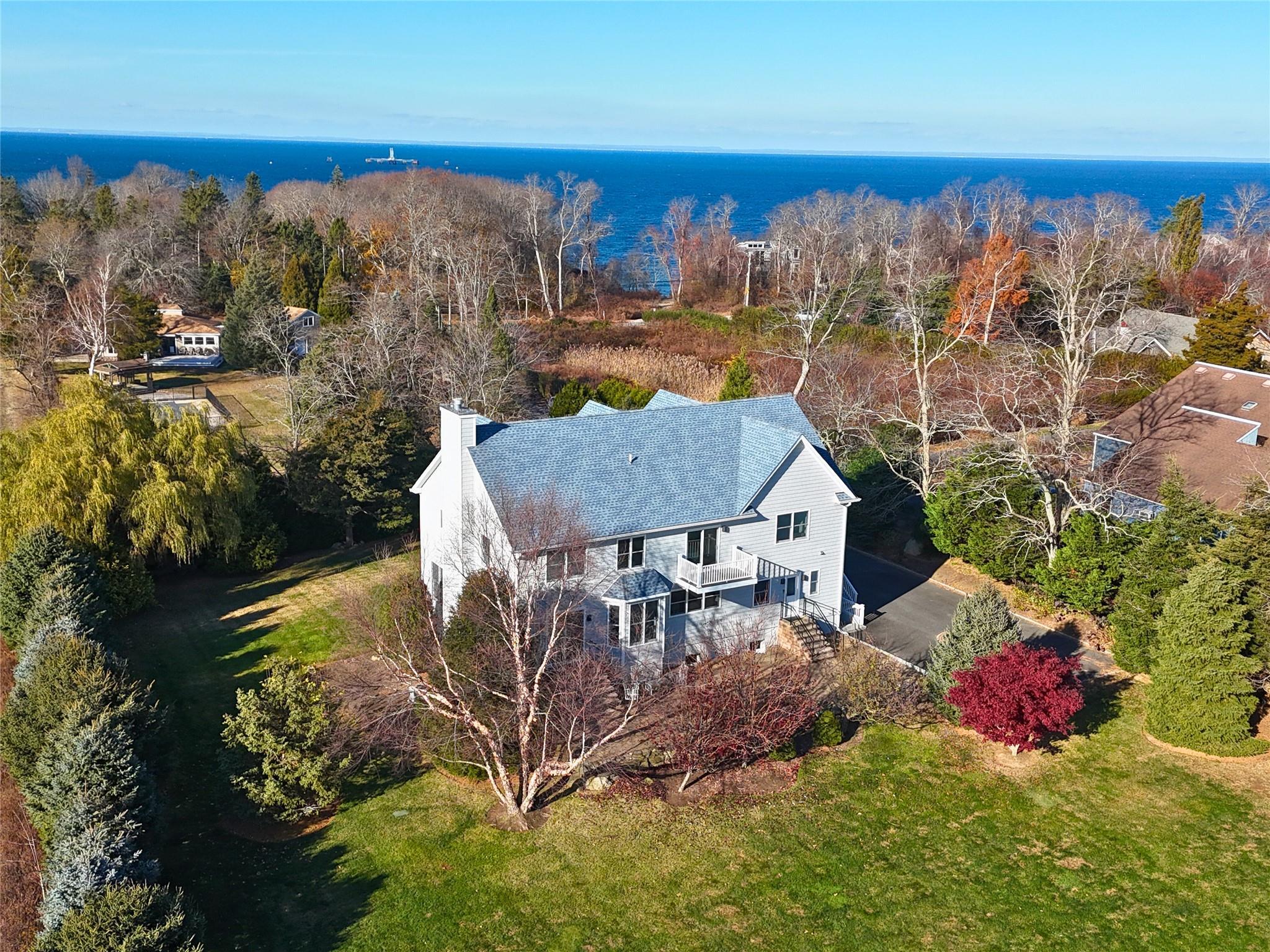 Single Family Sound Shore  Suffolk County, NY 11901, MLS-803195-2