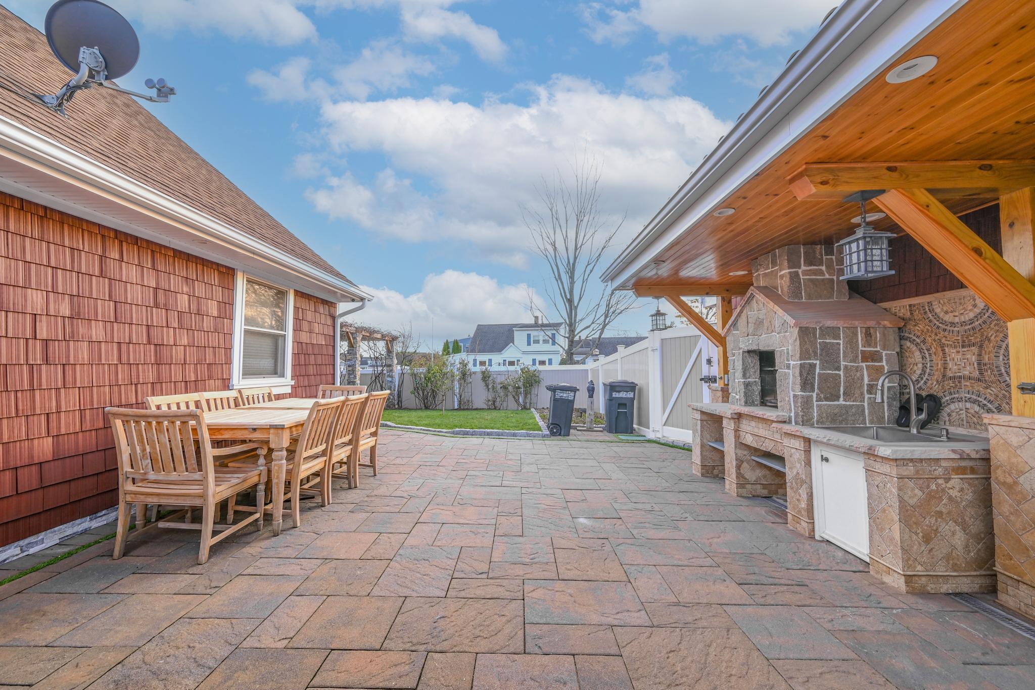 Single Family Quarry Lane  Nassau County, NY 11756, MLS-803290-14