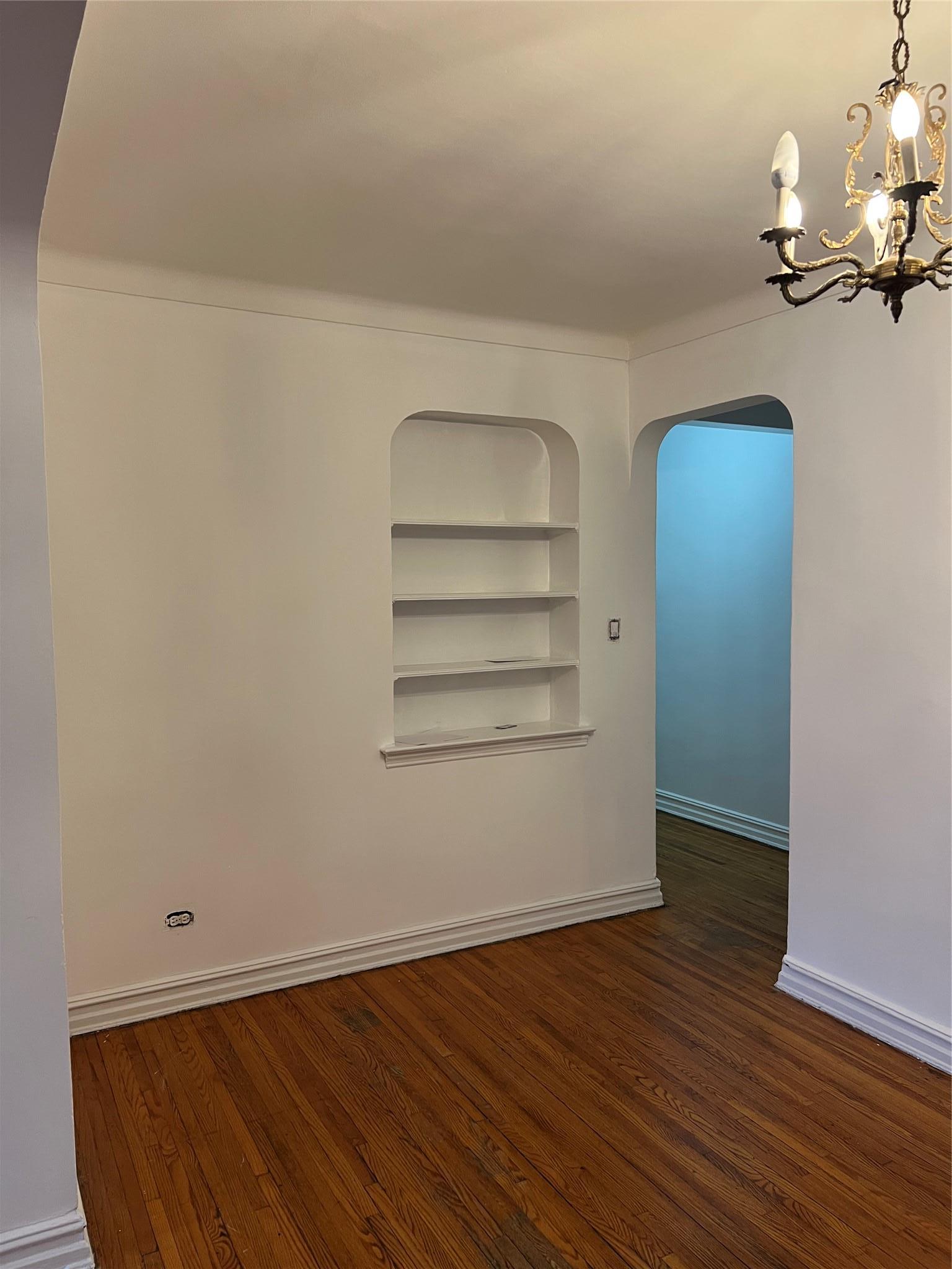 Coop 75th Street       Apartment 127  Queens, NY 11372, MLS-803311-19