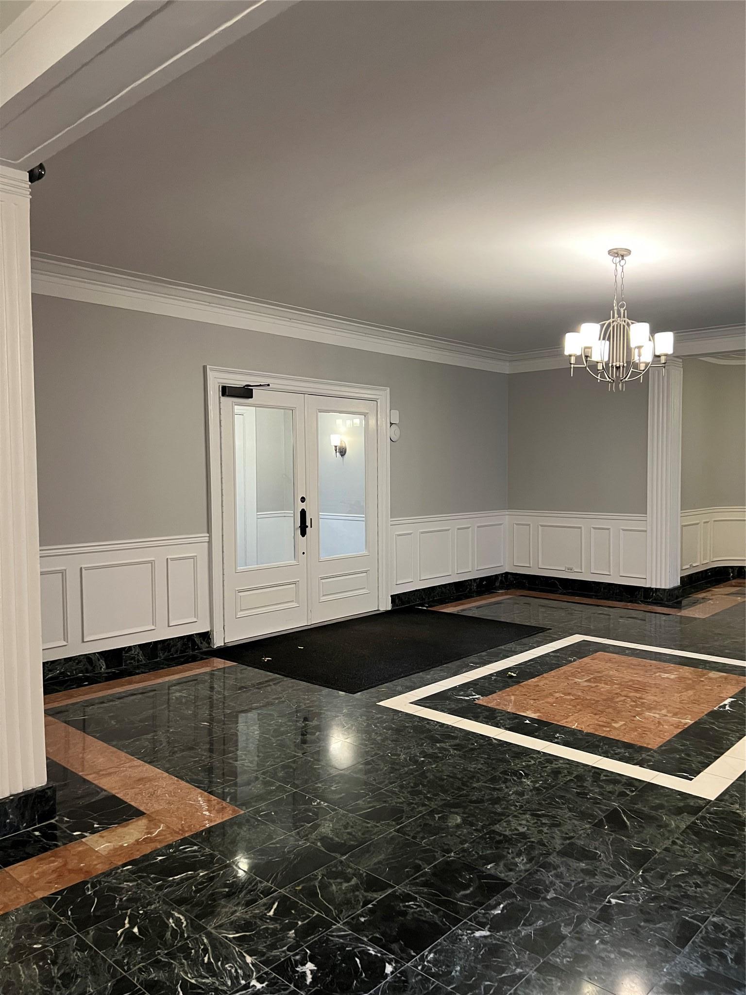 Coop 75th Street       Apartment 127  Queens, NY 11372, MLS-803311-39