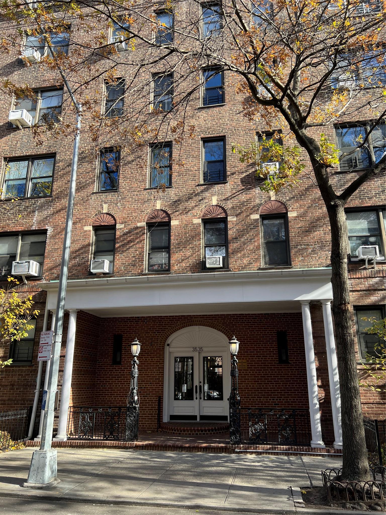 Coop 75th Street       Apartment 127  Queens, NY 11372, MLS-803311-8