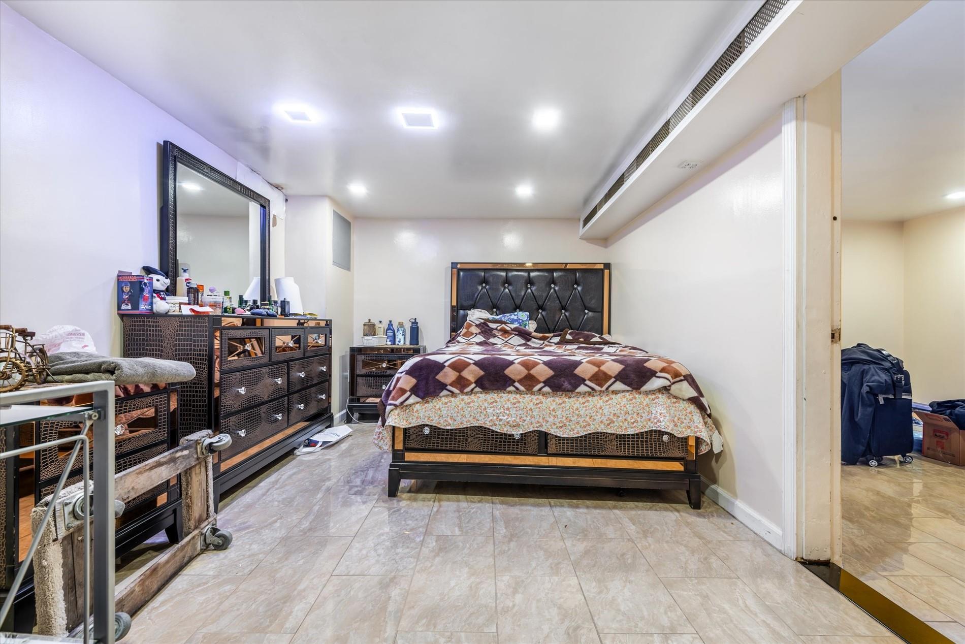 Single Family 63  Queens, NY 11378, MLS-803447-20