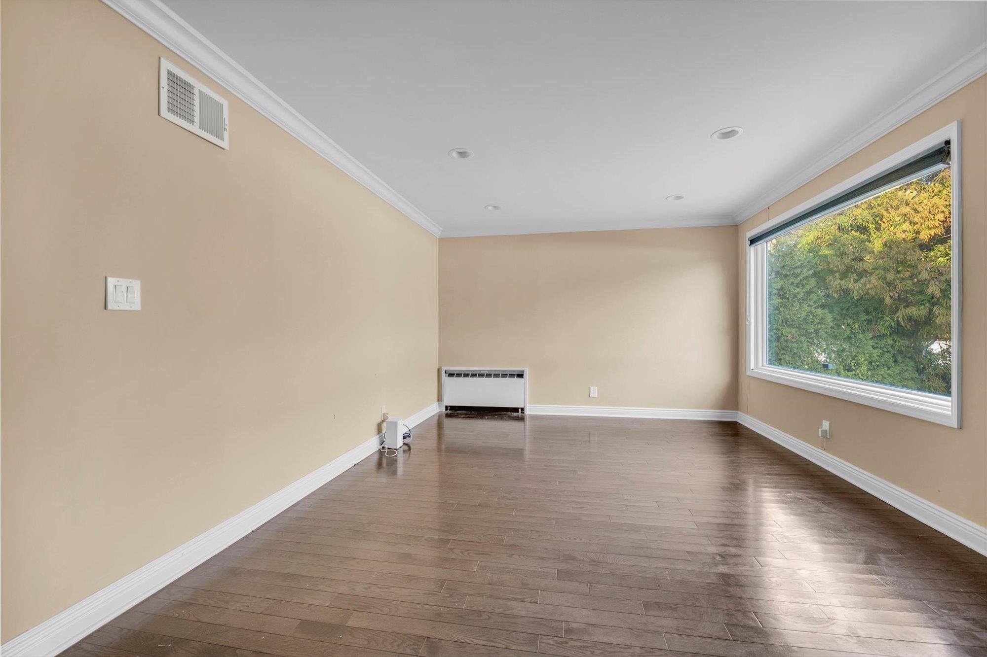 Single Family Westwood Circle  Nassau County, NY 11577, MLS-803552-13
