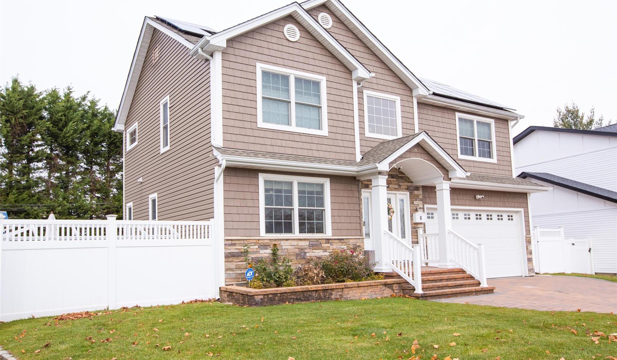 Single Family Lillian  Nassau County, NY 11803, MLS-803620-3