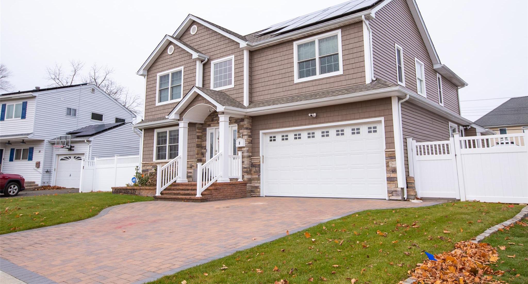 Single Family Lillian  Nassau County, NY 11803, MLS-803620-4