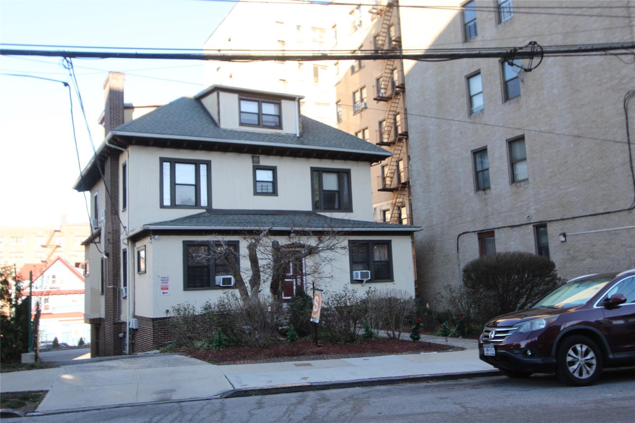 Single Family Valentine  Westchester County, NY 10705, MLS-803633-3
