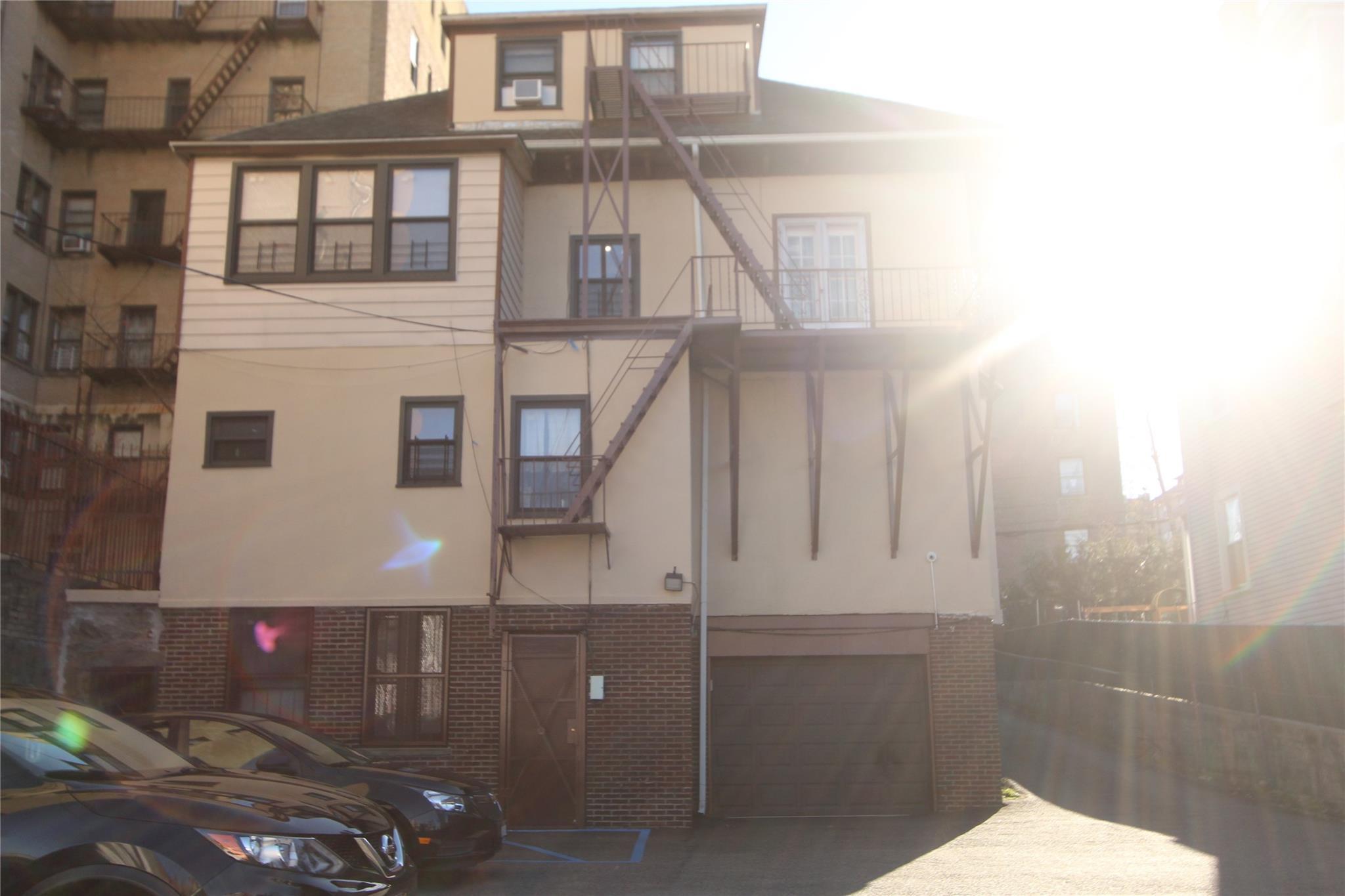 Single Family Valentine  Westchester County, NY 10705, MLS-803633-5