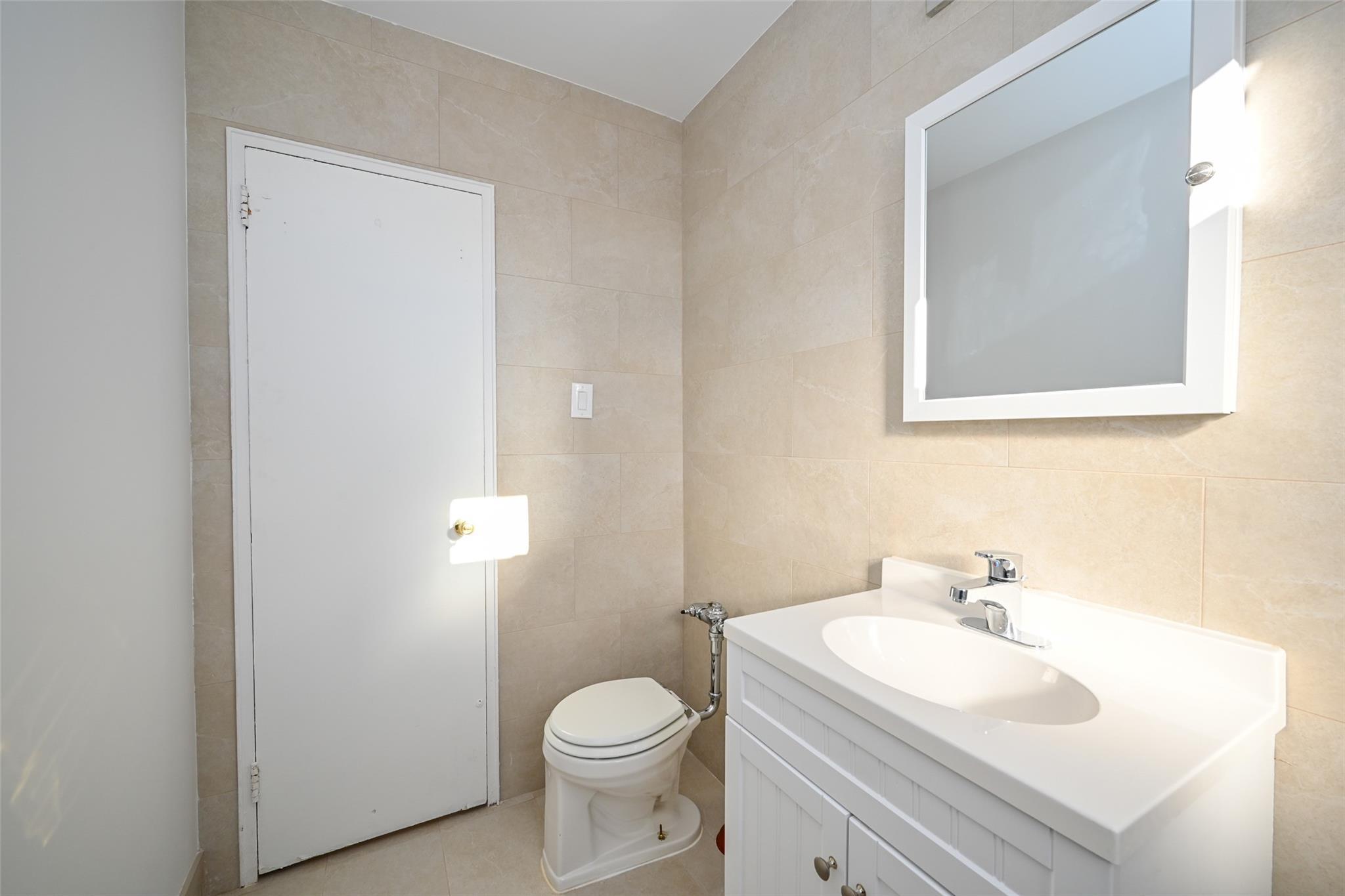 Coop Broadway  Bronx, NY 10471, MLS-803757-15