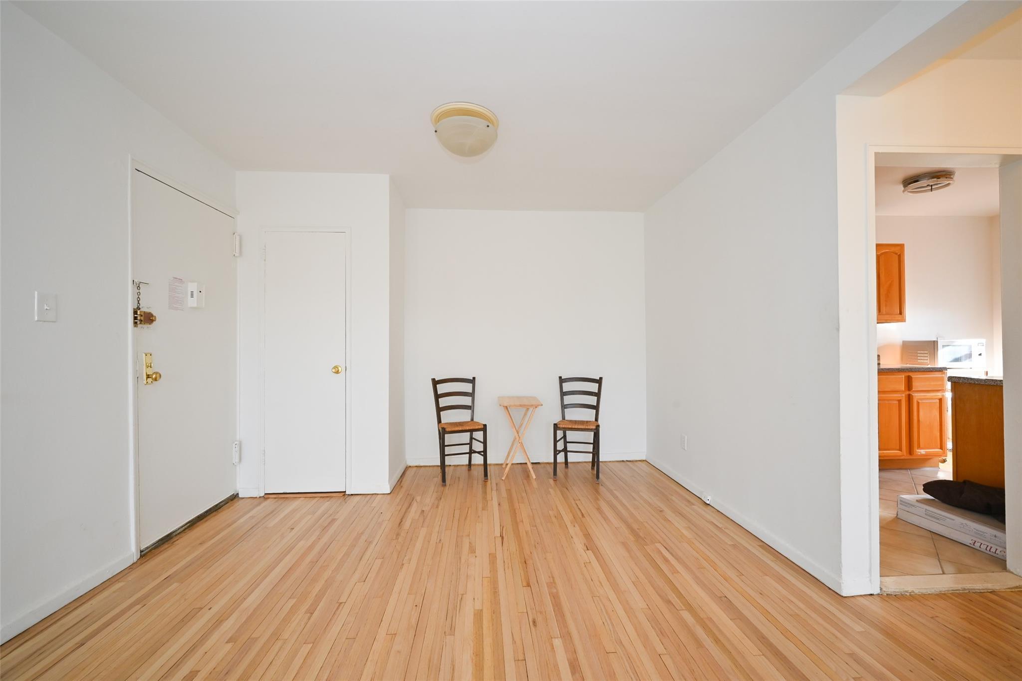 Coop Broadway  Bronx, NY 10471, MLS-803757-6