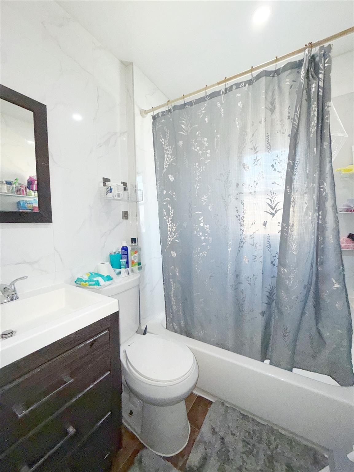 Single Family 156th  Queens, NY 11433, MLS-803810-10