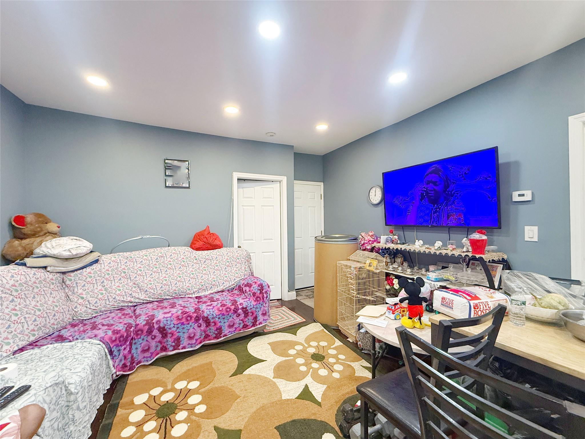 Single Family 156th  Queens, NY 11433, MLS-803810-6