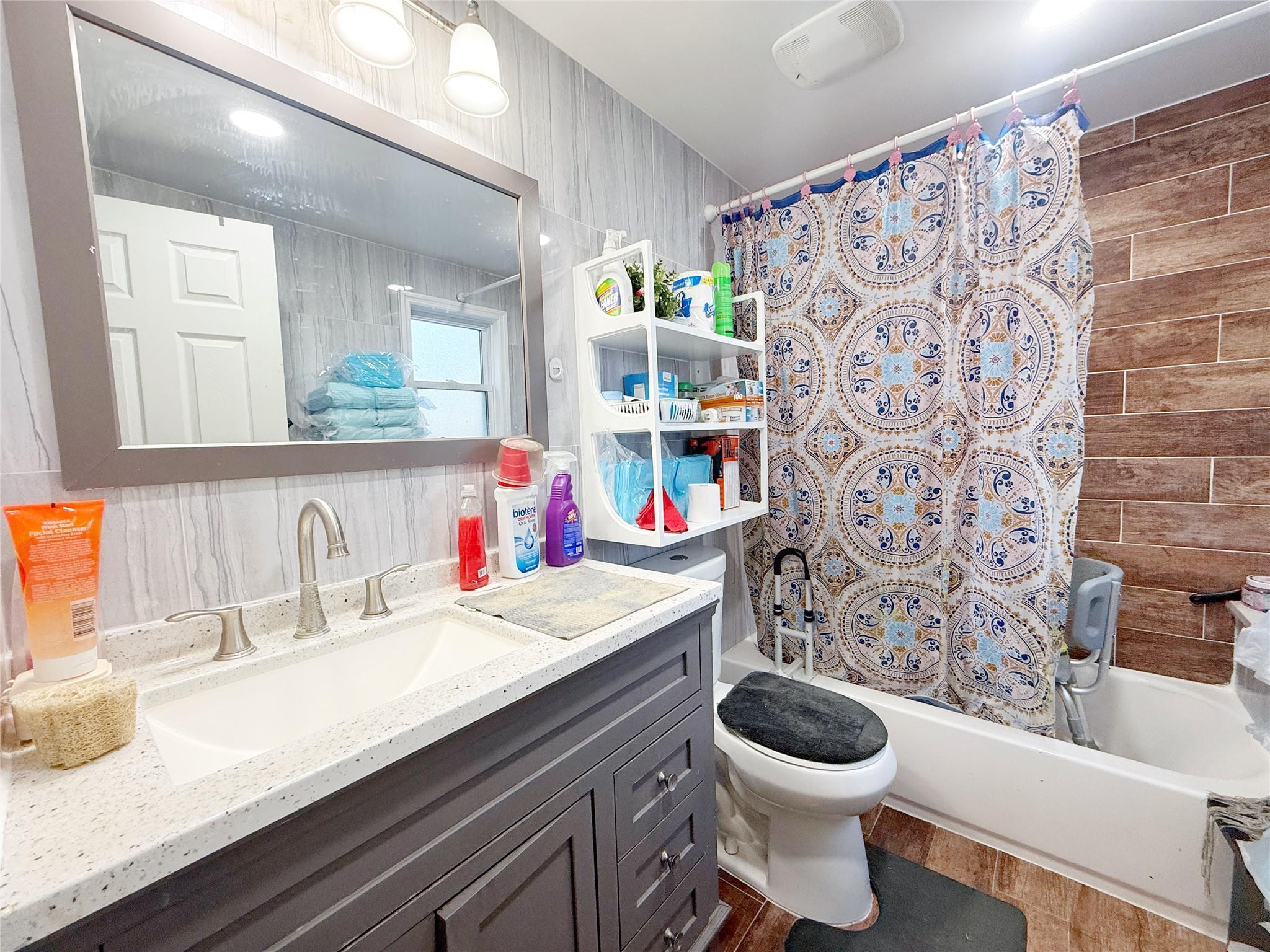 Single Family 156th  Queens, NY 11433, MLS-803810-9
