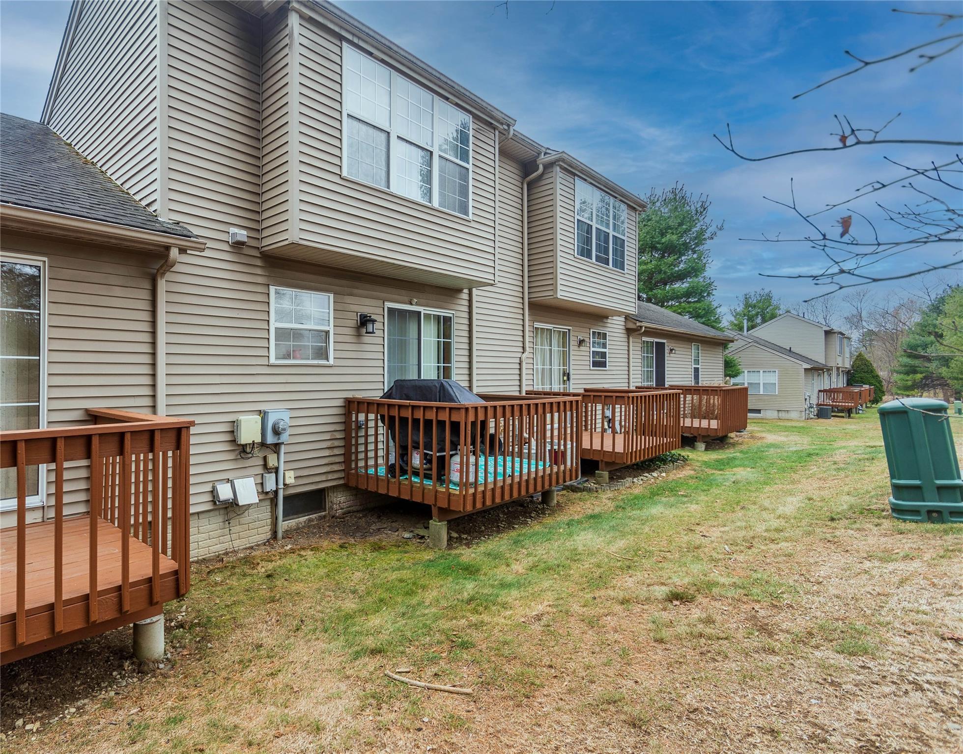 Single Family Elmcrest  Dutchess County, NY 12524, MLS-803909-23
