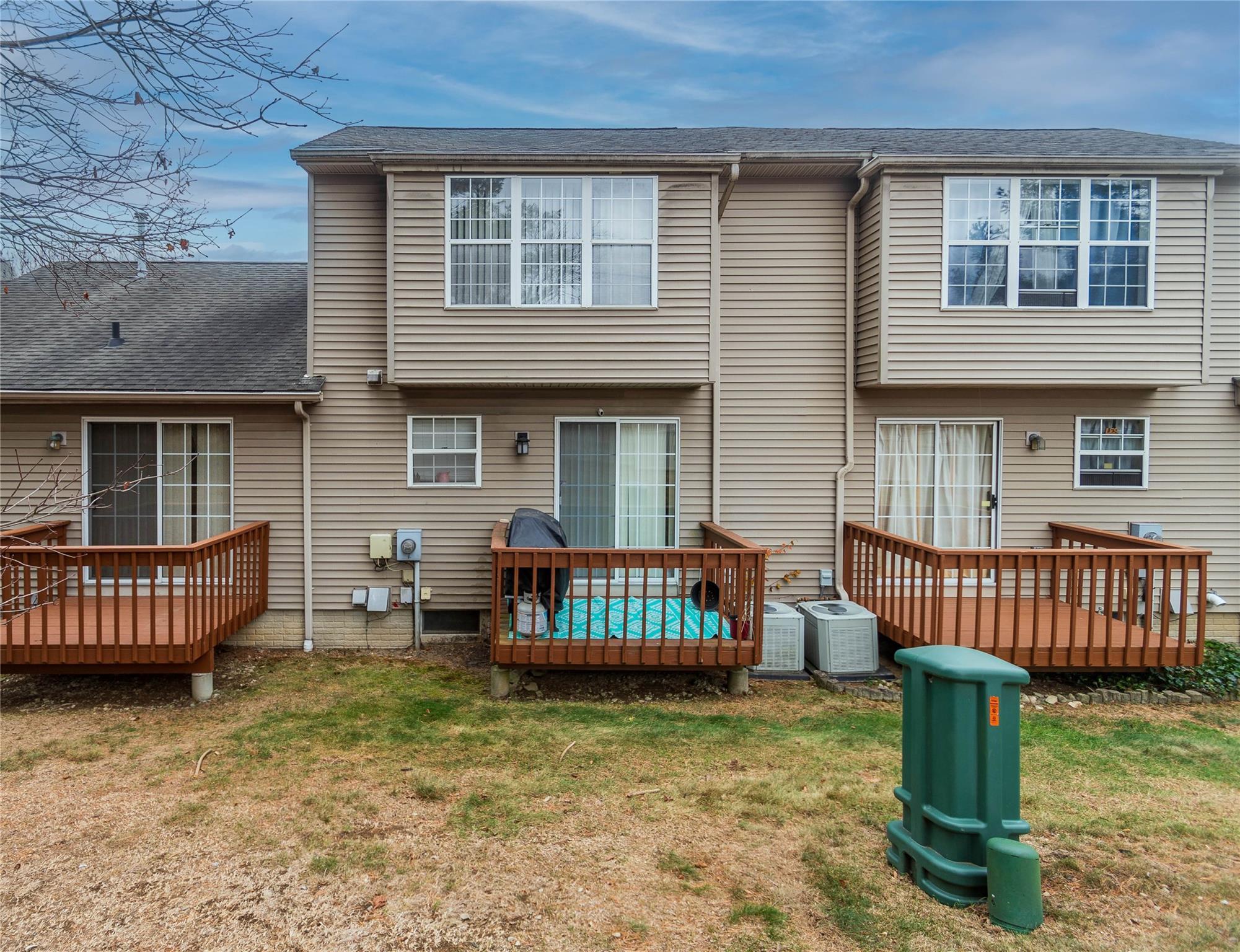 Single Family Elmcrest  Dutchess County, NY 12524, MLS-803909-24