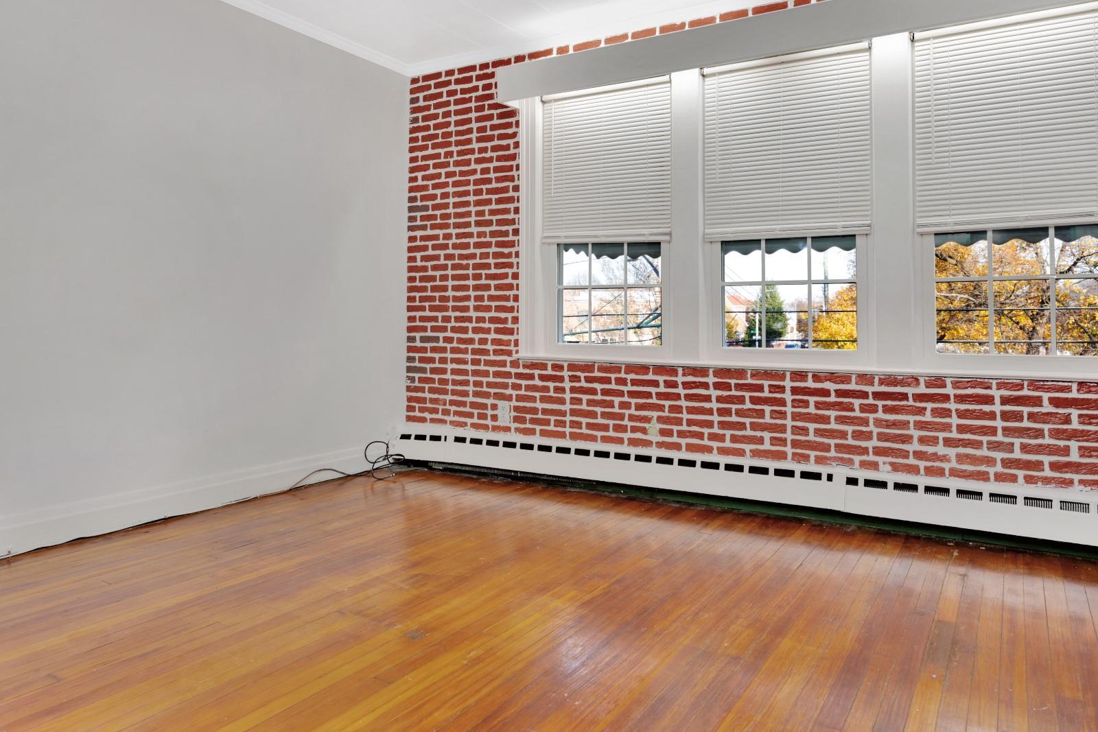 Single Family 80  Queens, NY 11379, MLS-804032-10