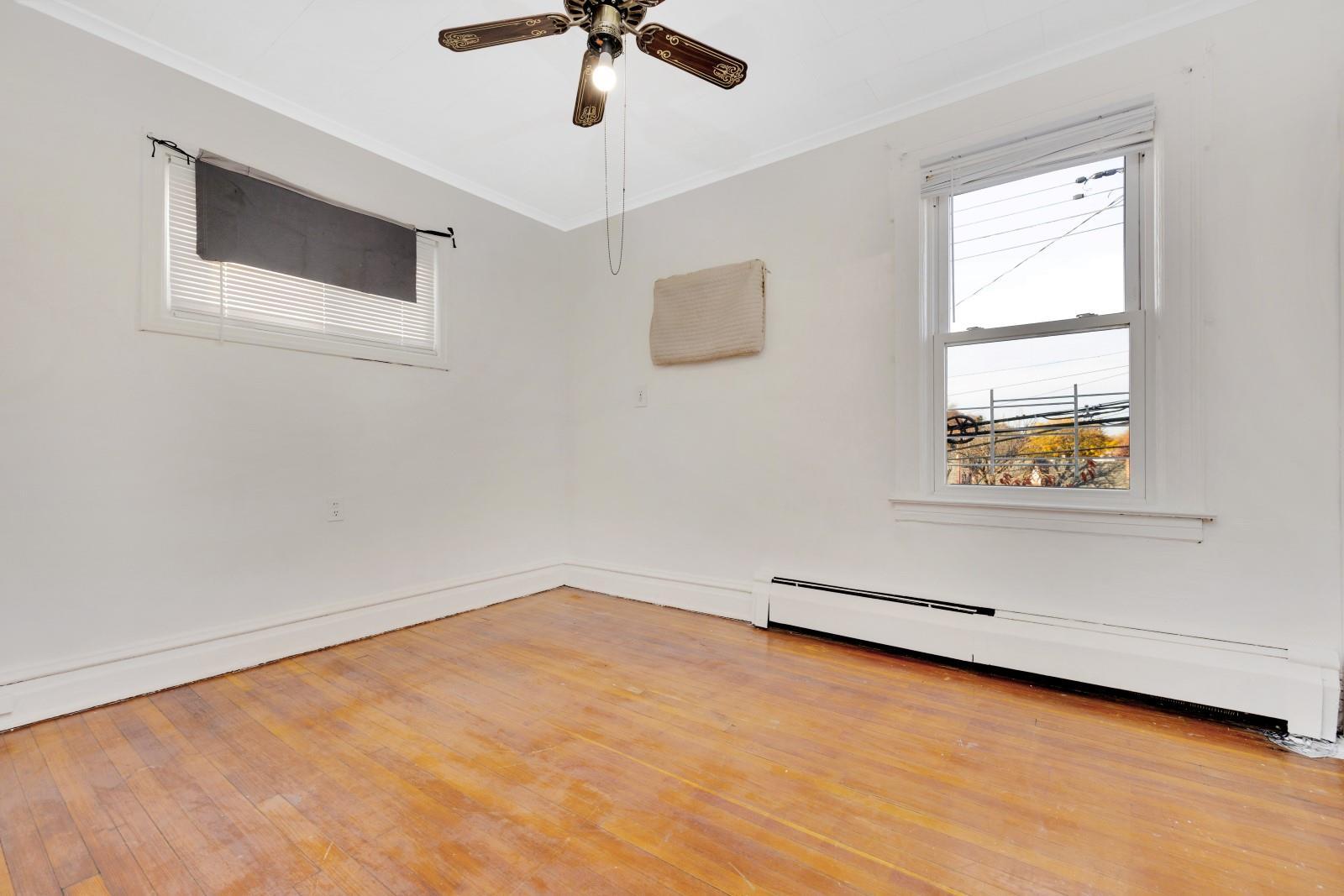 Single Family 80  Queens, NY 11379, MLS-804032-16