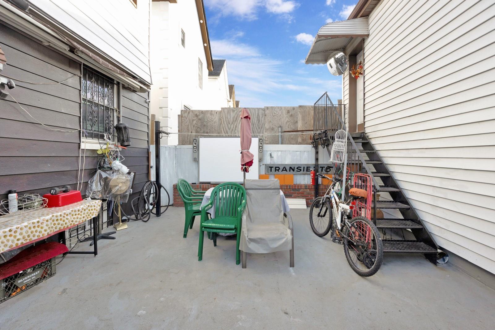 Single Family 80  Queens, NY 11379, MLS-804032-26