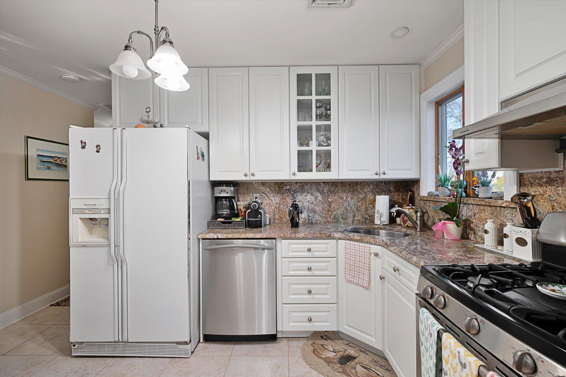 Single Family Albany  Nassau County, NY 11758, MLS-804125-8