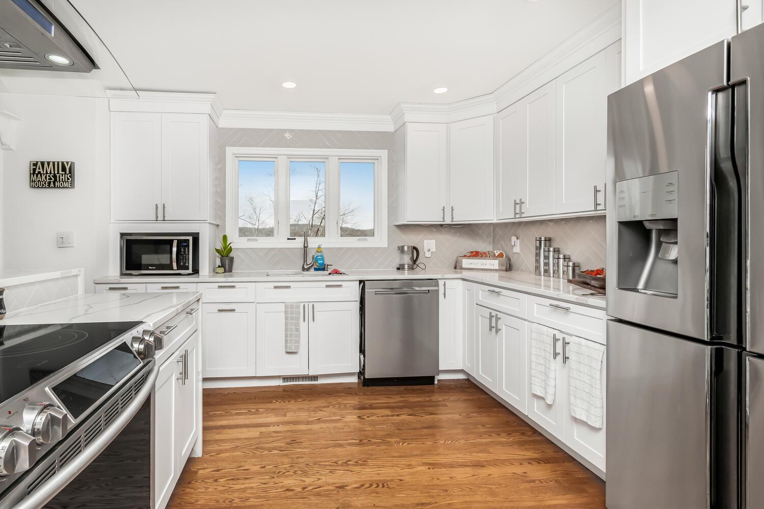 Single Family Westview  Westchester County, NY 10560, MLS-804138-12
