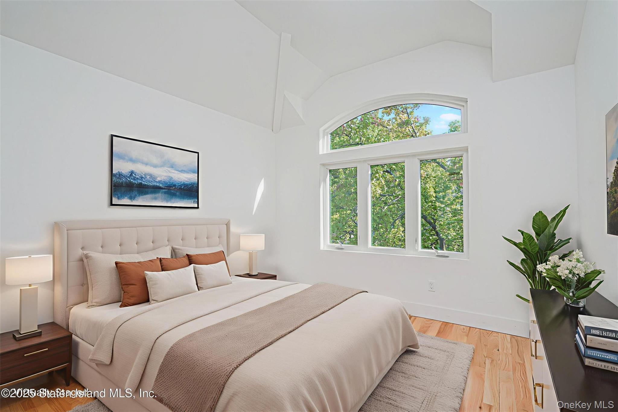 Single Family Alter Staten Island, NY 10305, MLS-804159-2