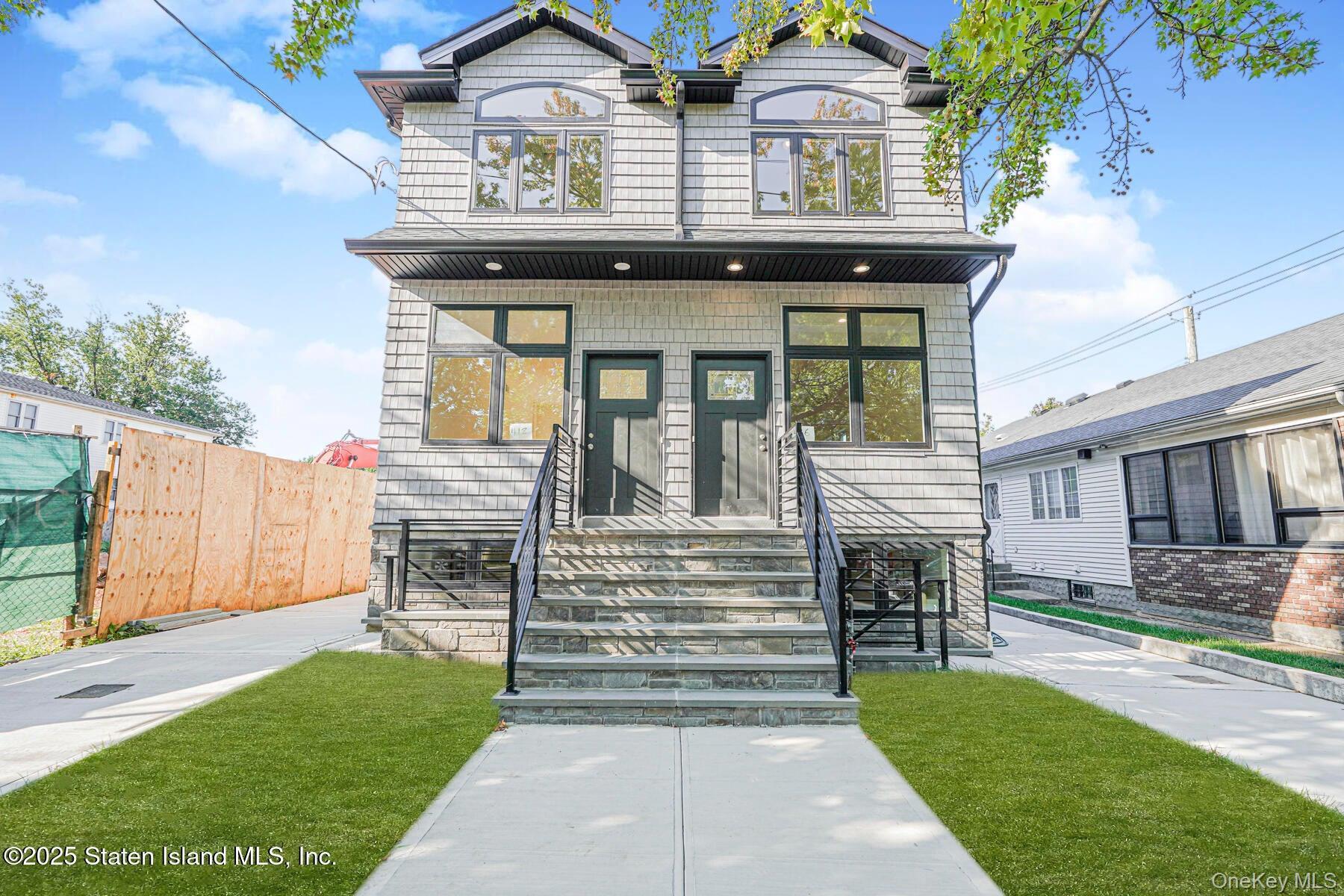 Single Family Alter Staten Island, NY 10305, MLS-804159-29