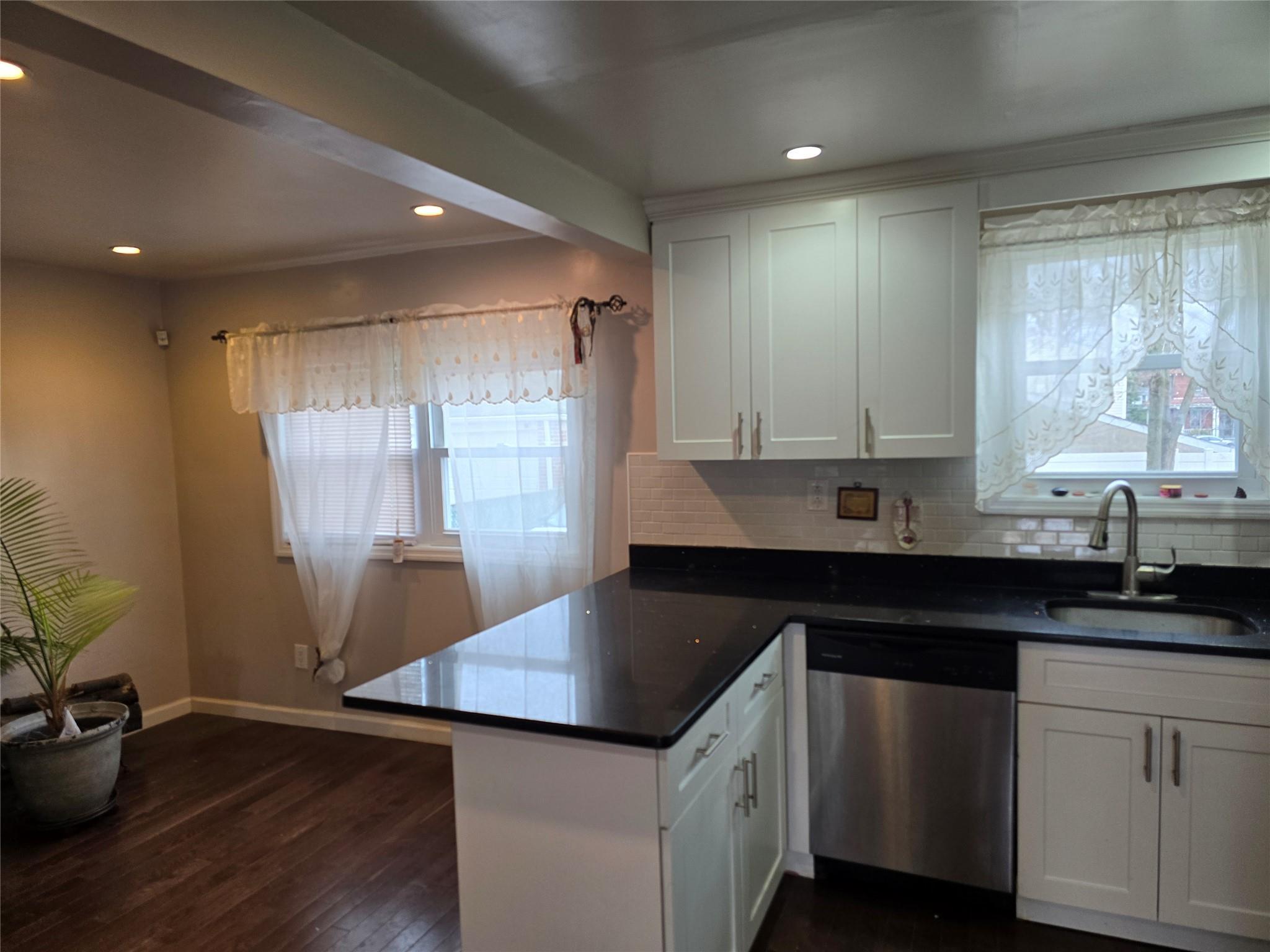 Single Family Monterey  Queens, NY 11429, MLS-804215-2