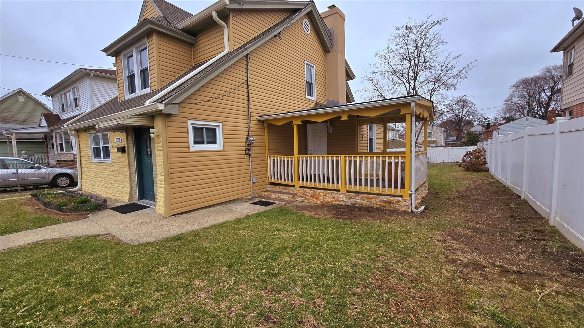 Single Family Monterey  Queens, NY 11429, MLS-804215-23