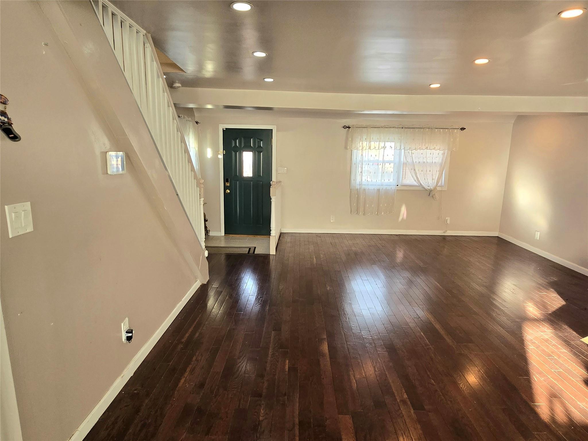 Single Family Monterey  Queens, NY 11429, MLS-804215-4