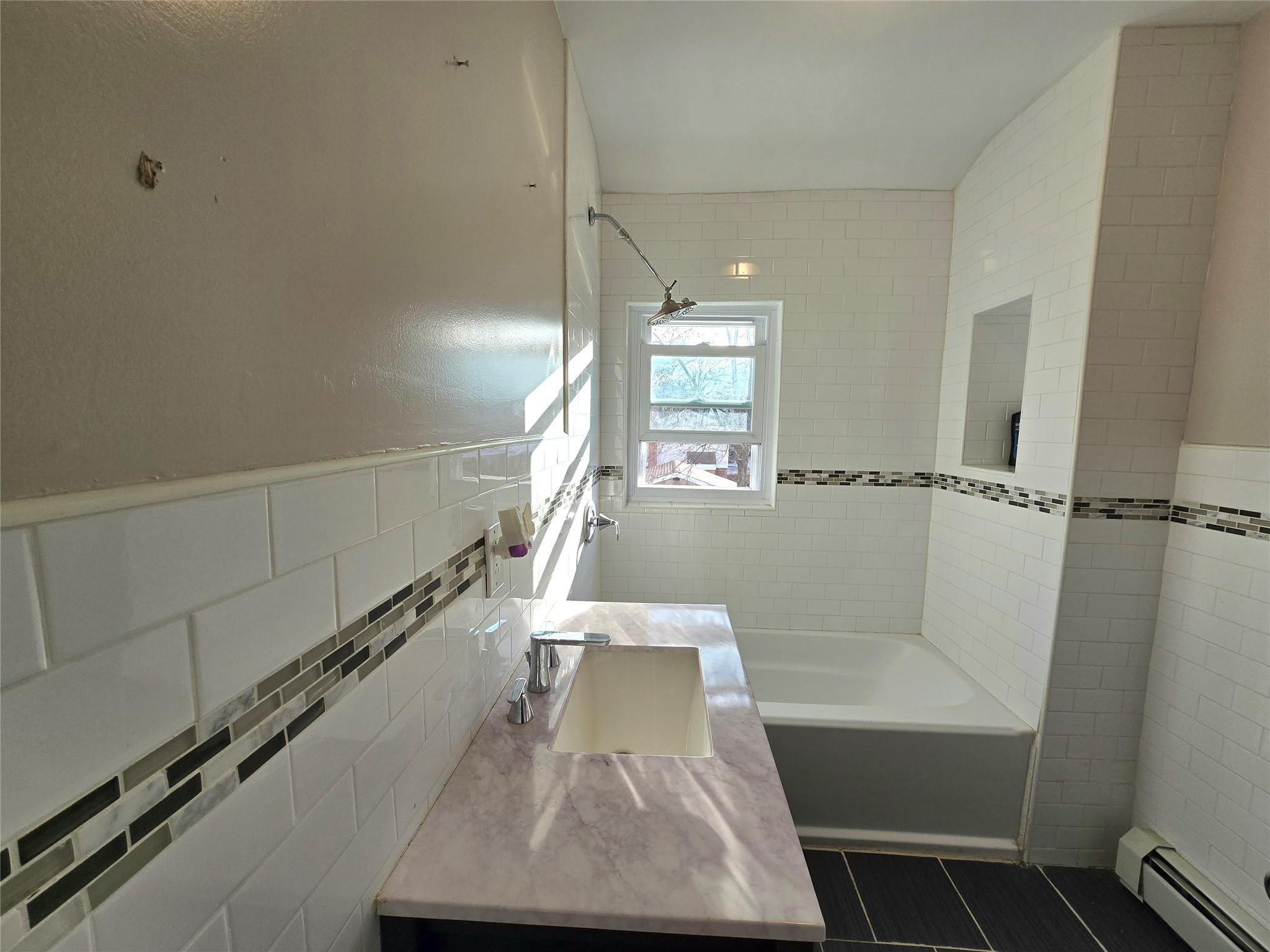 Single Family Monterey  Queens, NY 11429, MLS-804215-6