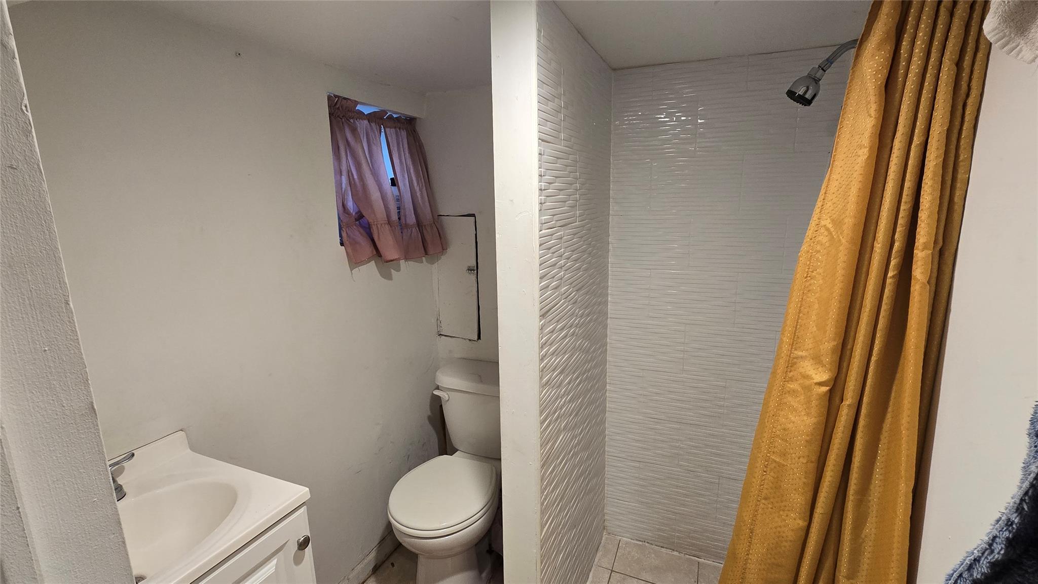 Single Family Monterey  Queens, NY 11429, MLS-804215-9
