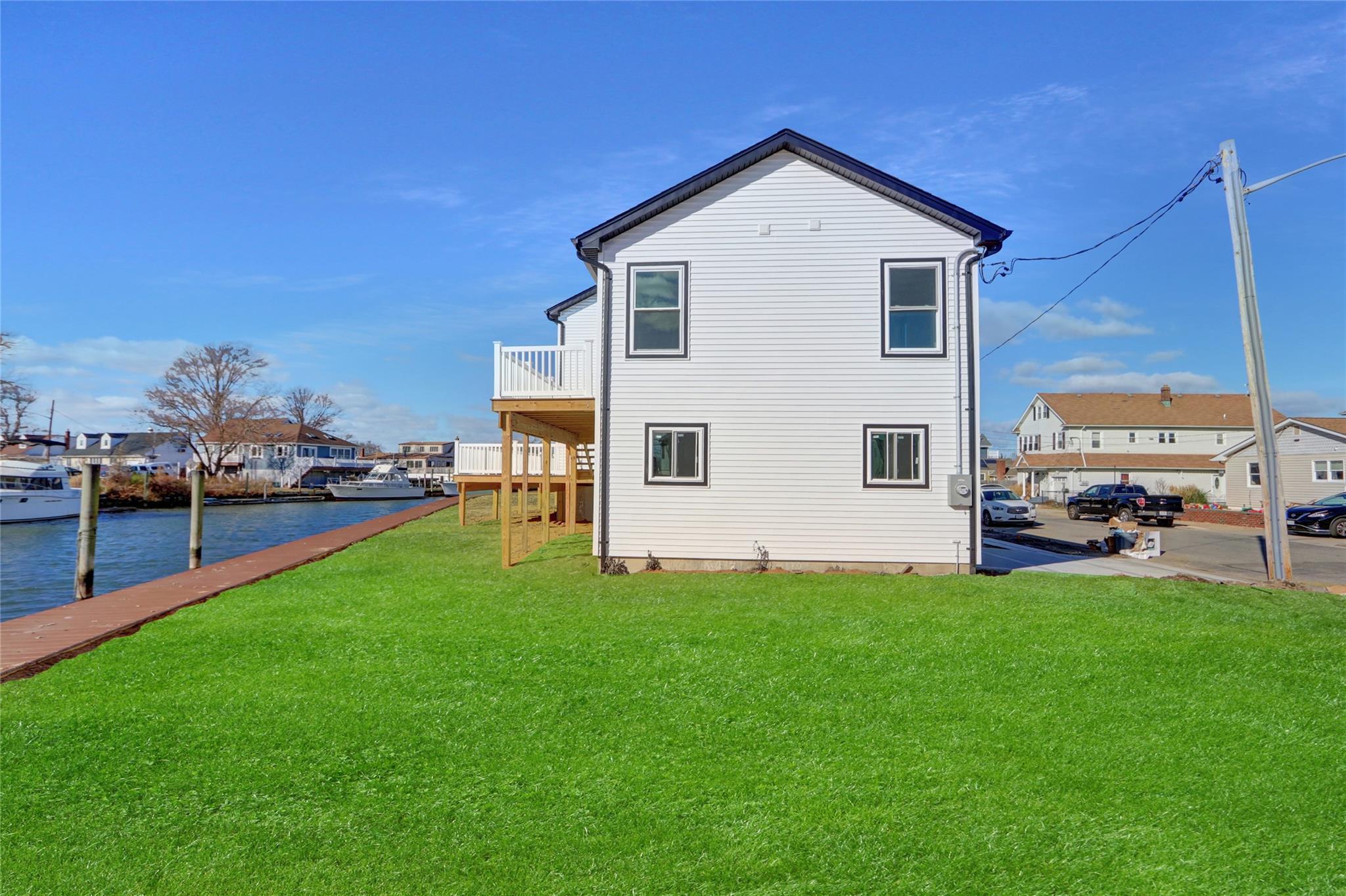 Single Family 9th  Suffolk County, NY 11757, MLS-804229-5