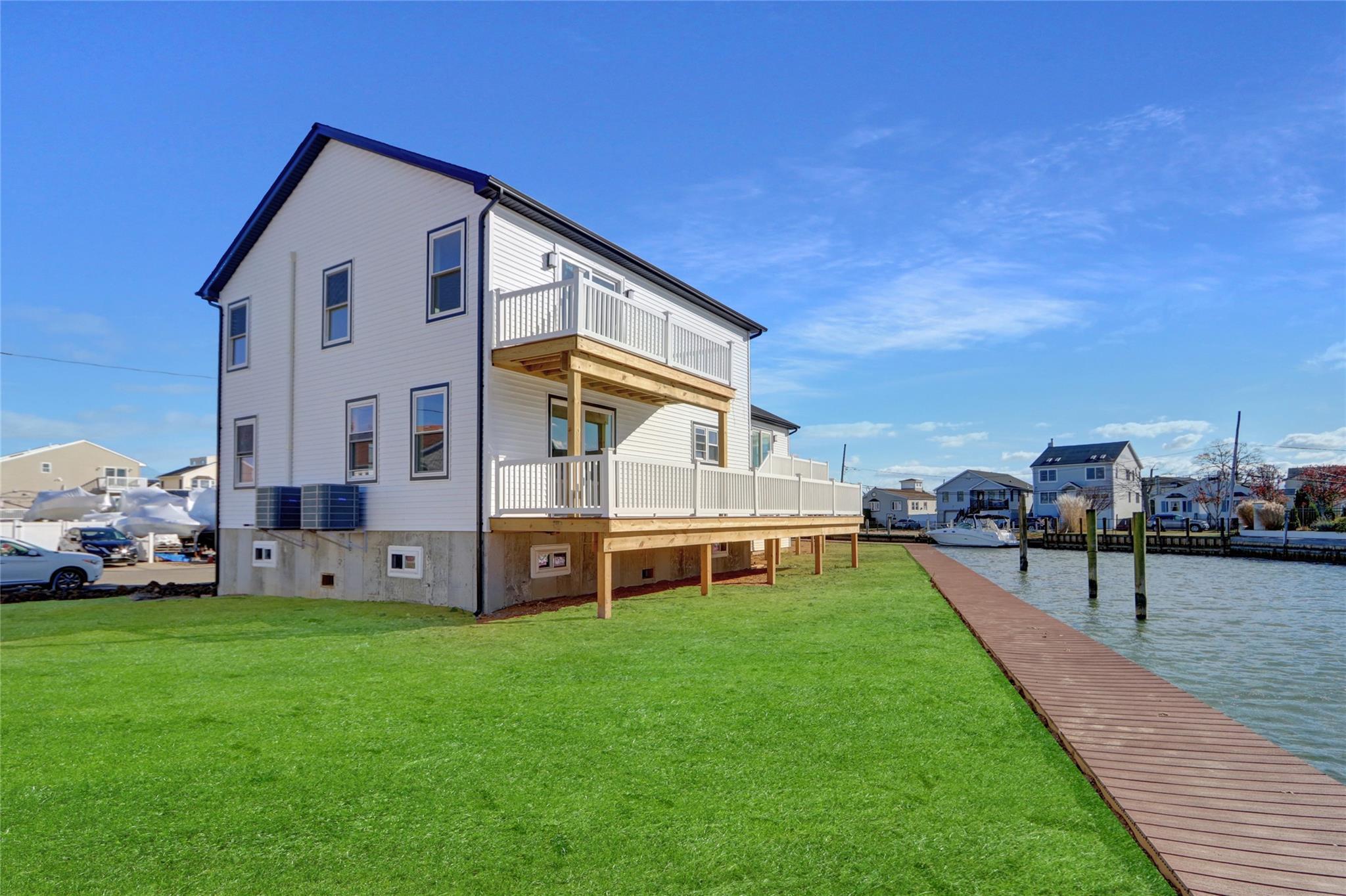 Single Family 9th  Suffolk County, NY 11757, MLS-804229-6