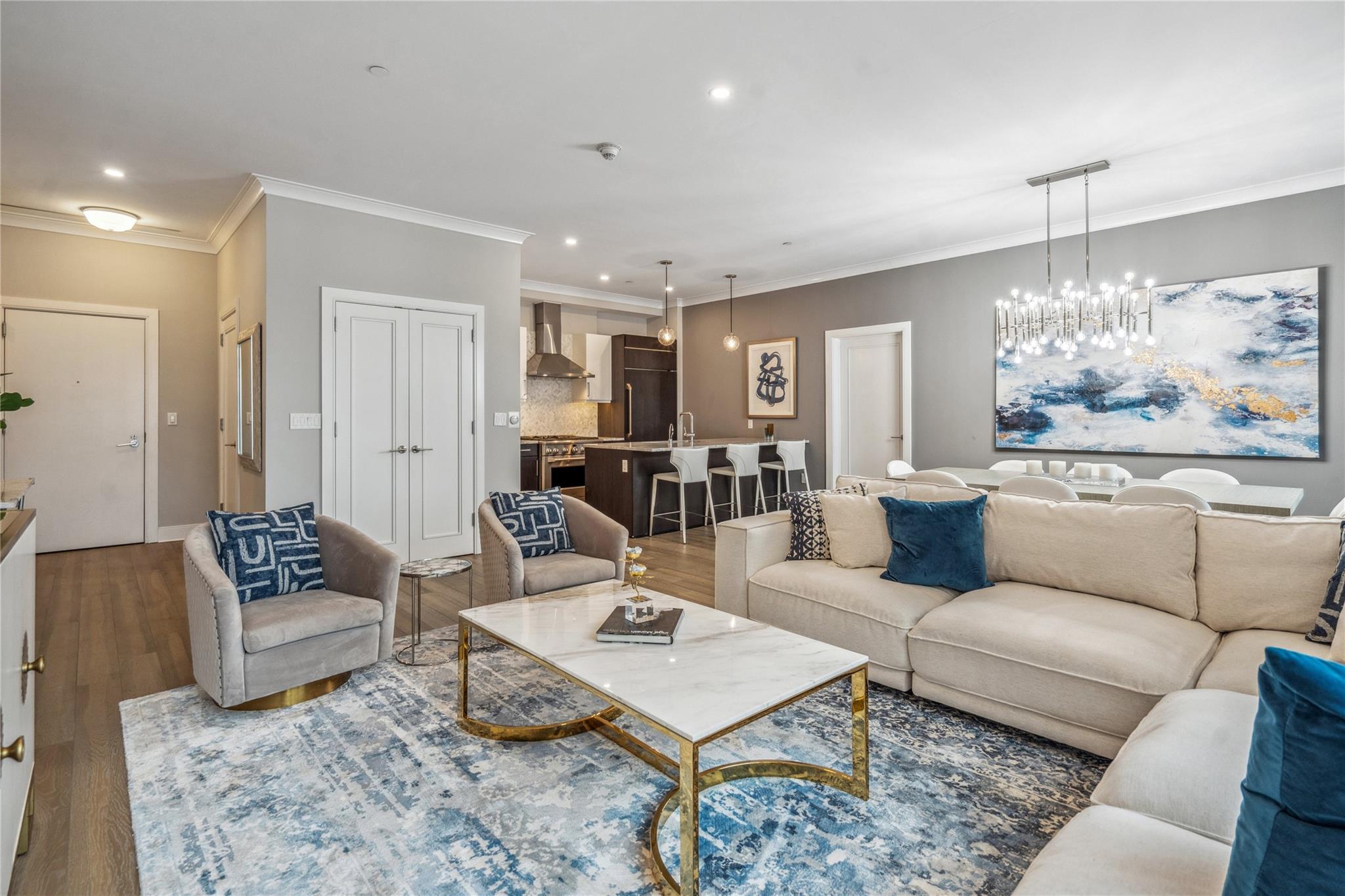 Condo Garvies Point  Nassau County, NY 11542, MLS-804230-13