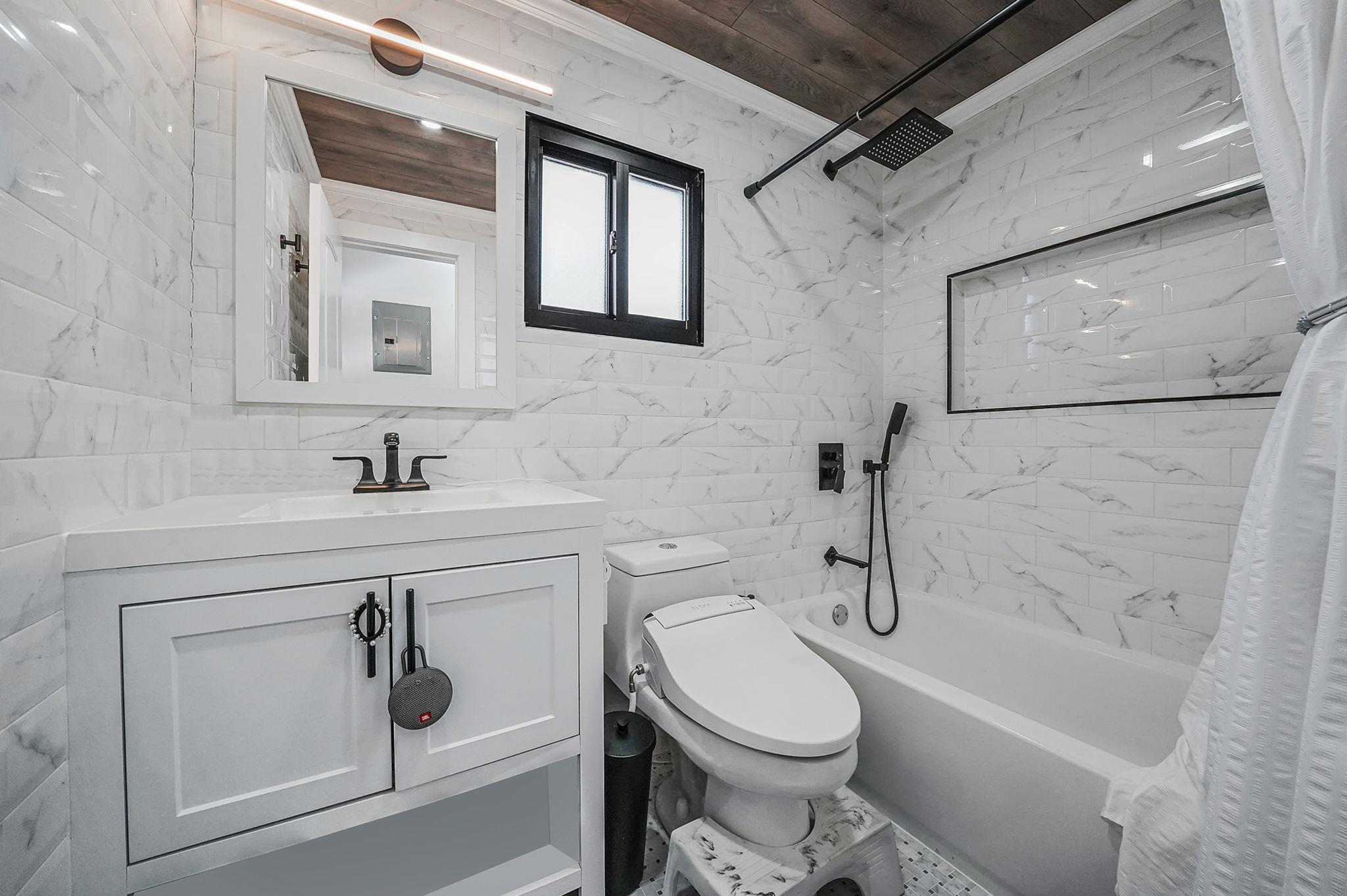 Single Family 164th  Queens, NY 11414, MLS-804276-10