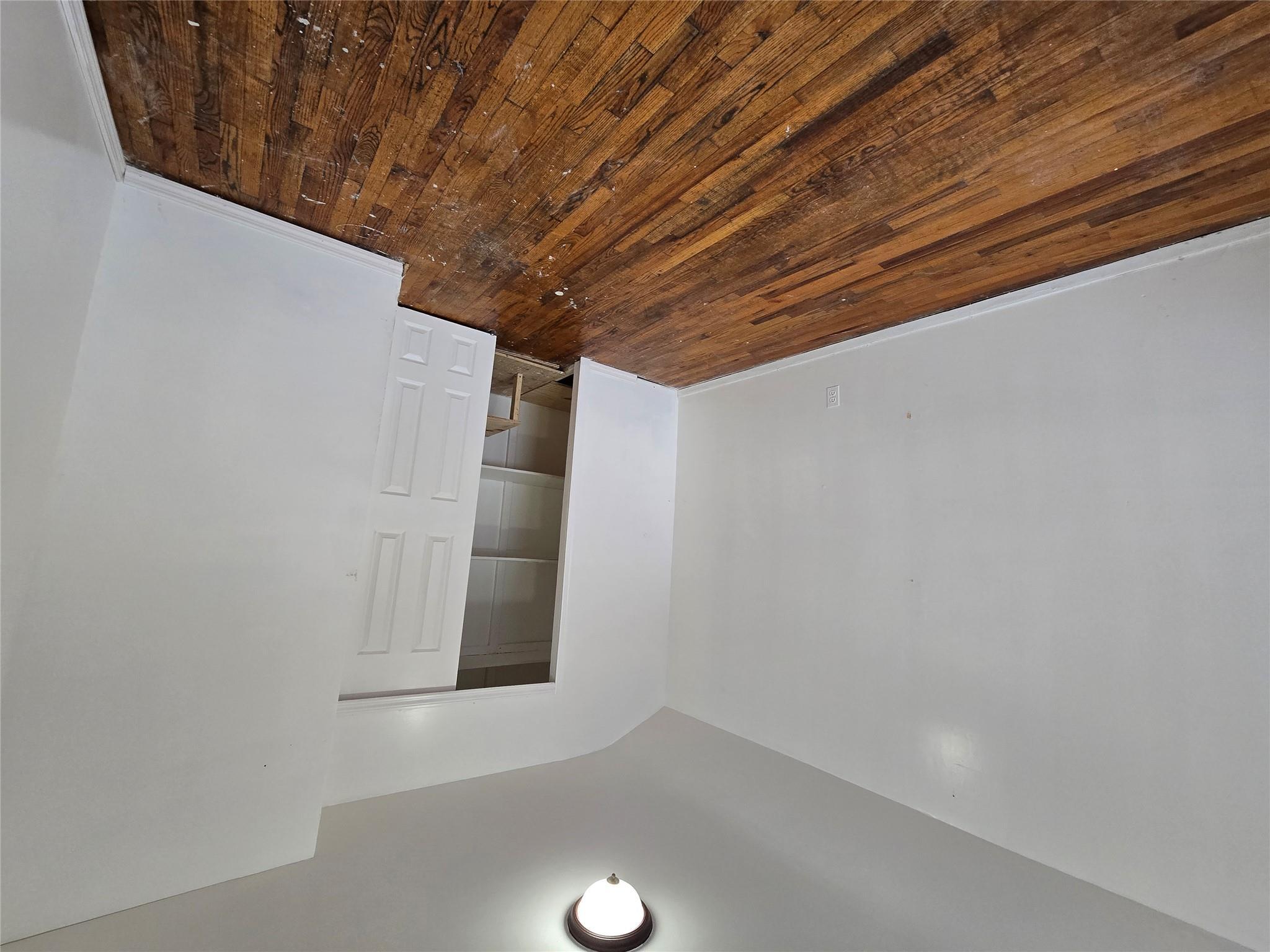 Single Family 90th  Queens, NY 11432, MLS-804613-10