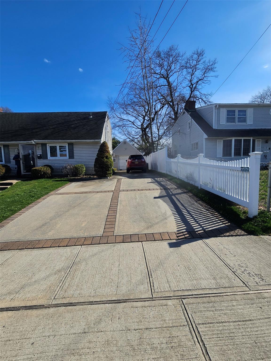 Apartment in Babylon - East Gate  Suffolk County, NY 11726