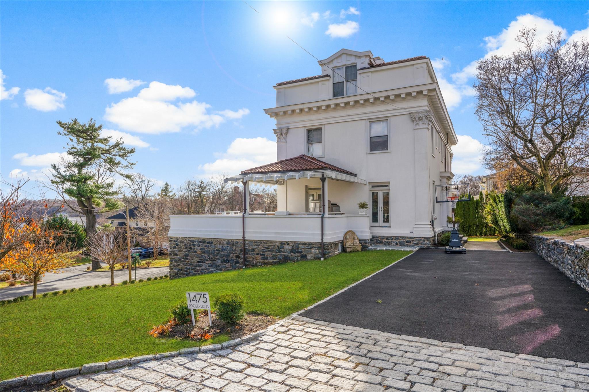 Single Family Roosevelt  Westchester County, NY 10803, MLS-804684-45