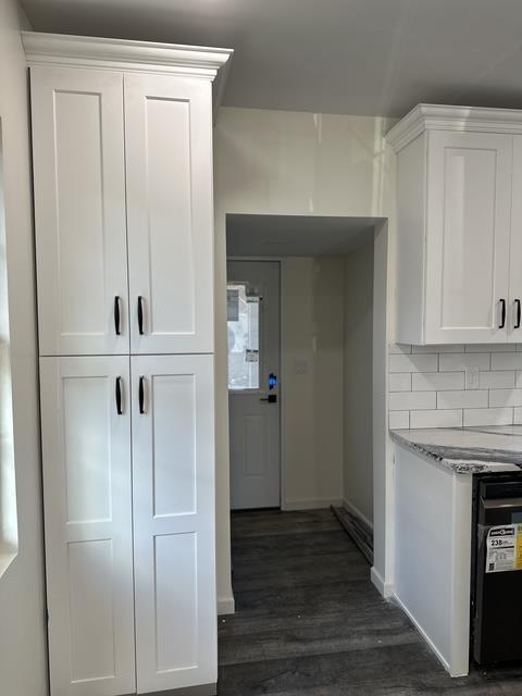 Single Family Jefferson  Nassau County, NY 11510, MLS-804771-8