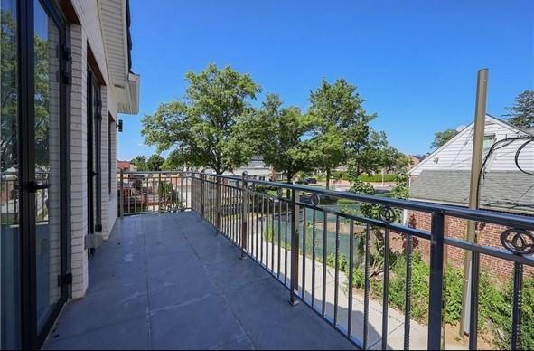Single Family 181st  Queens, NY 11366, MLS-804787-5