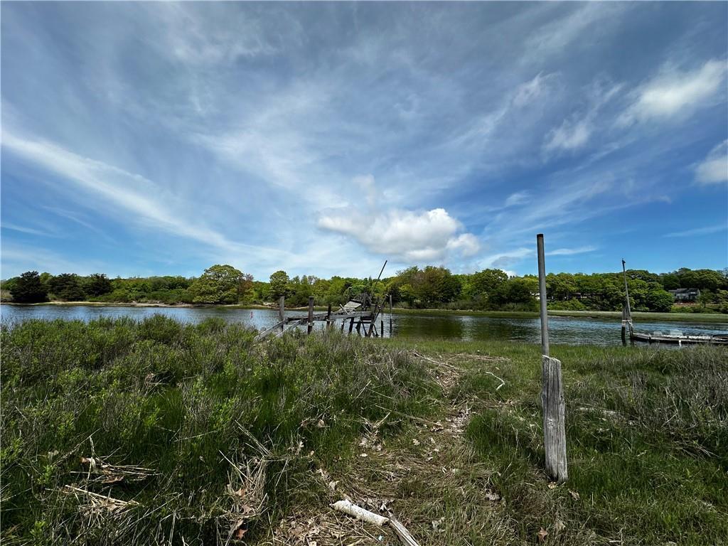 Single Family Naugles  Suffolk County, NY 11952, MLS-804899-2