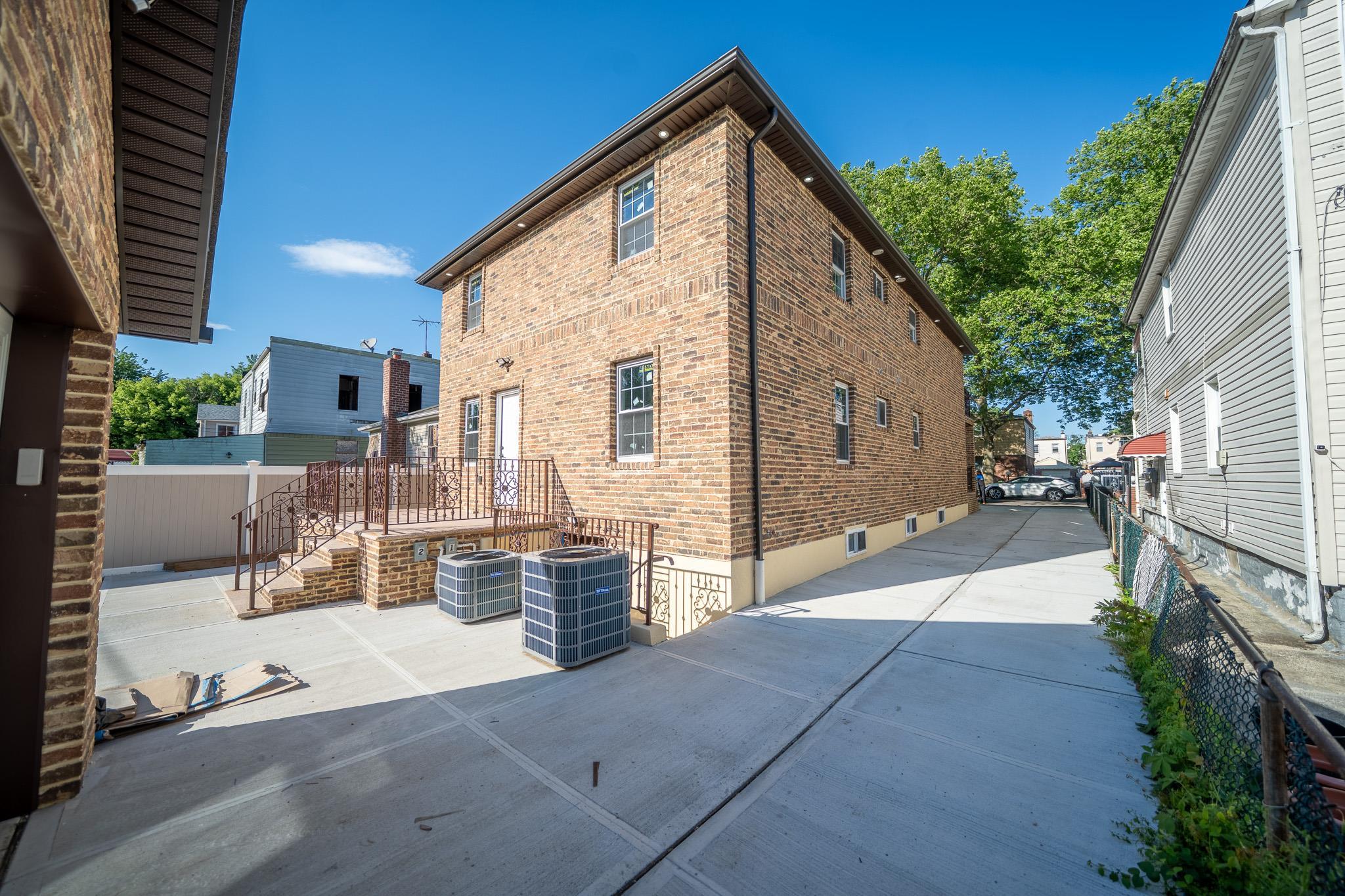 Single Family Inwood St  Queens, NY 11436, MLS-804985-7