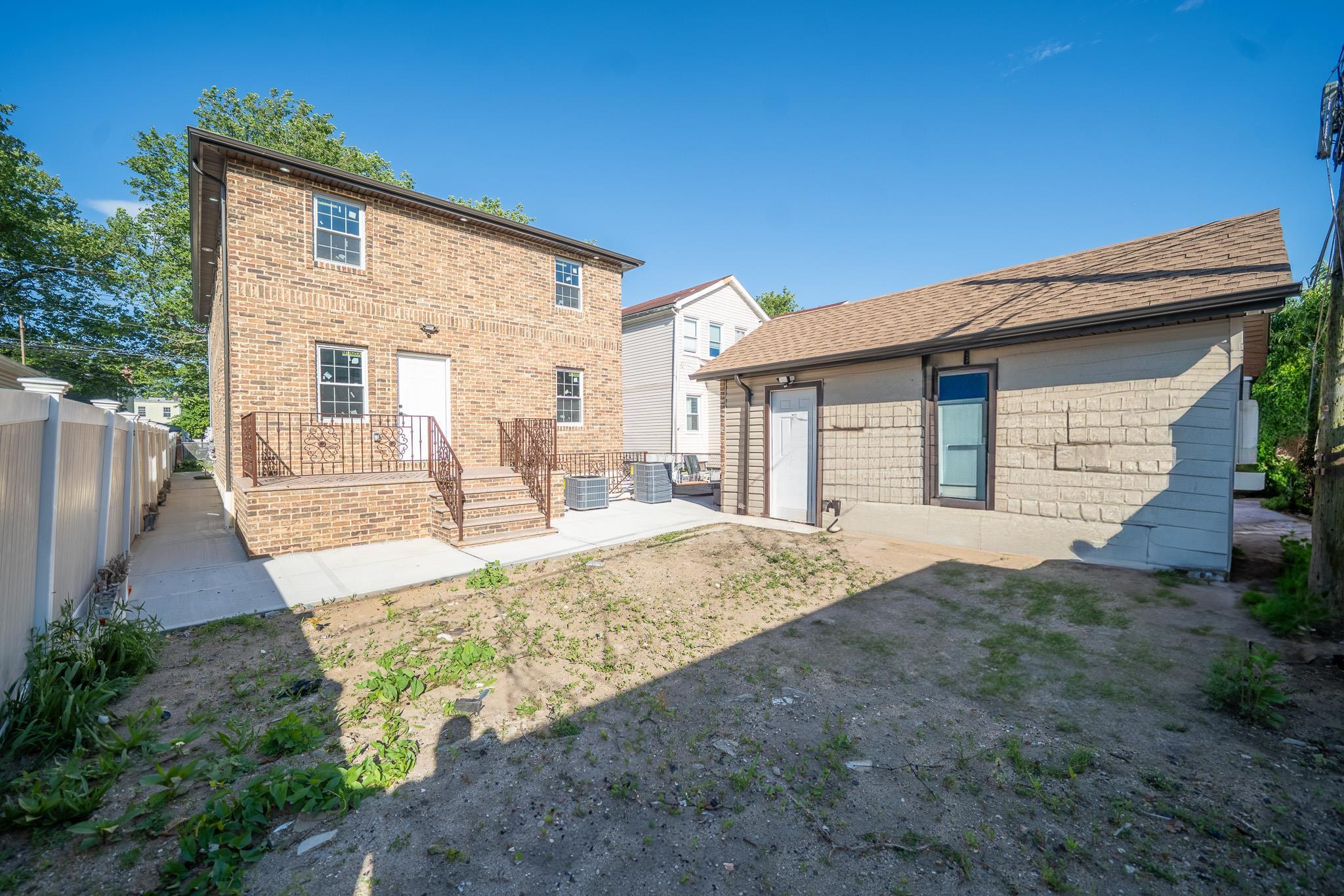 Single Family Inwood St  Queens, NY 11436, MLS-804985-8